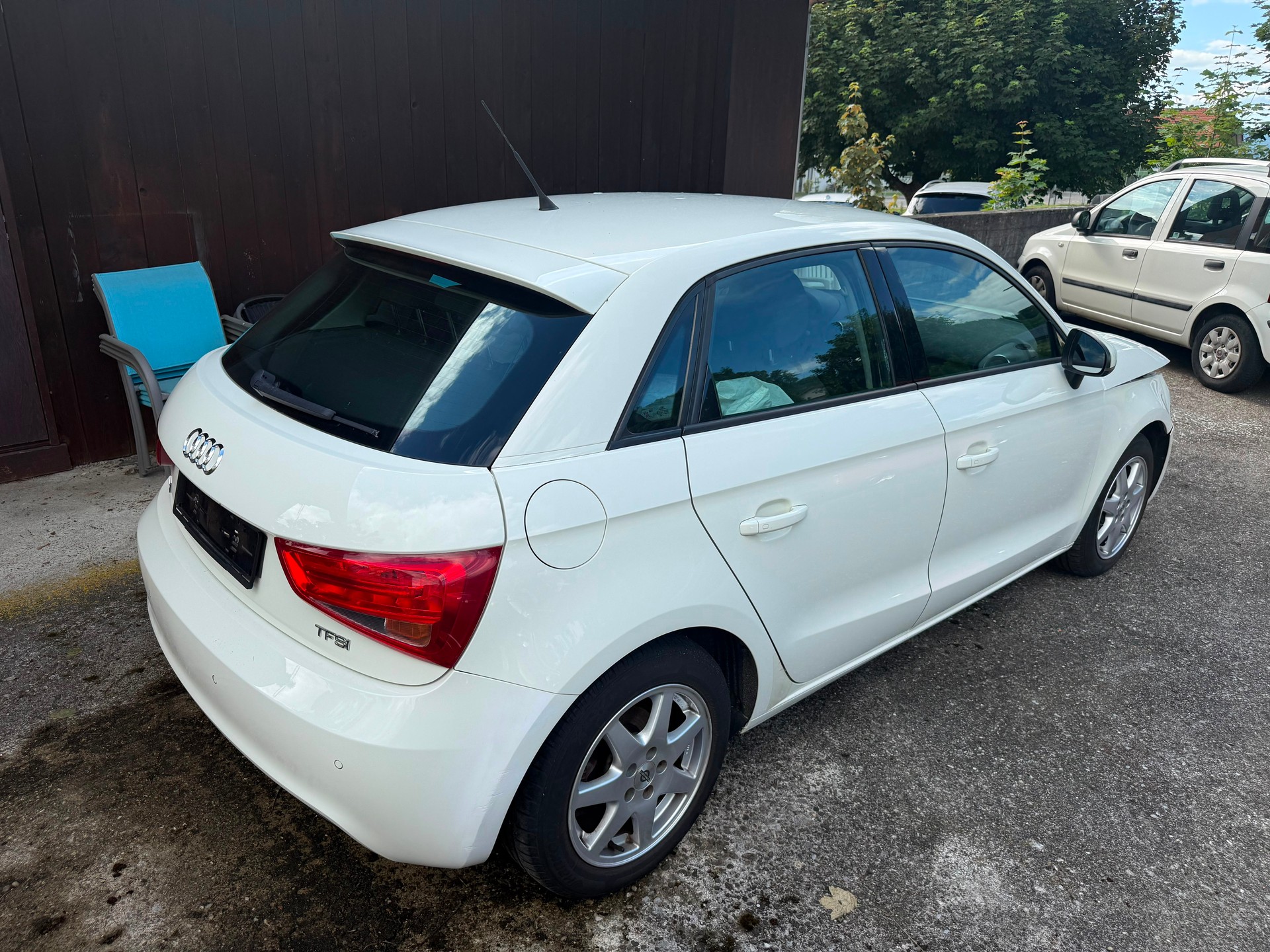 AUDI A1 Sportback 1.2 TFSI Attraction-image-4