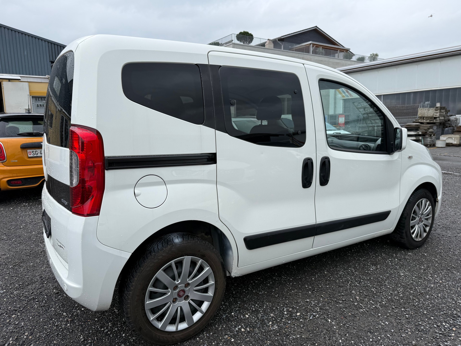 FIAT Qubo 1.3 JTD Dynamic-image-8
