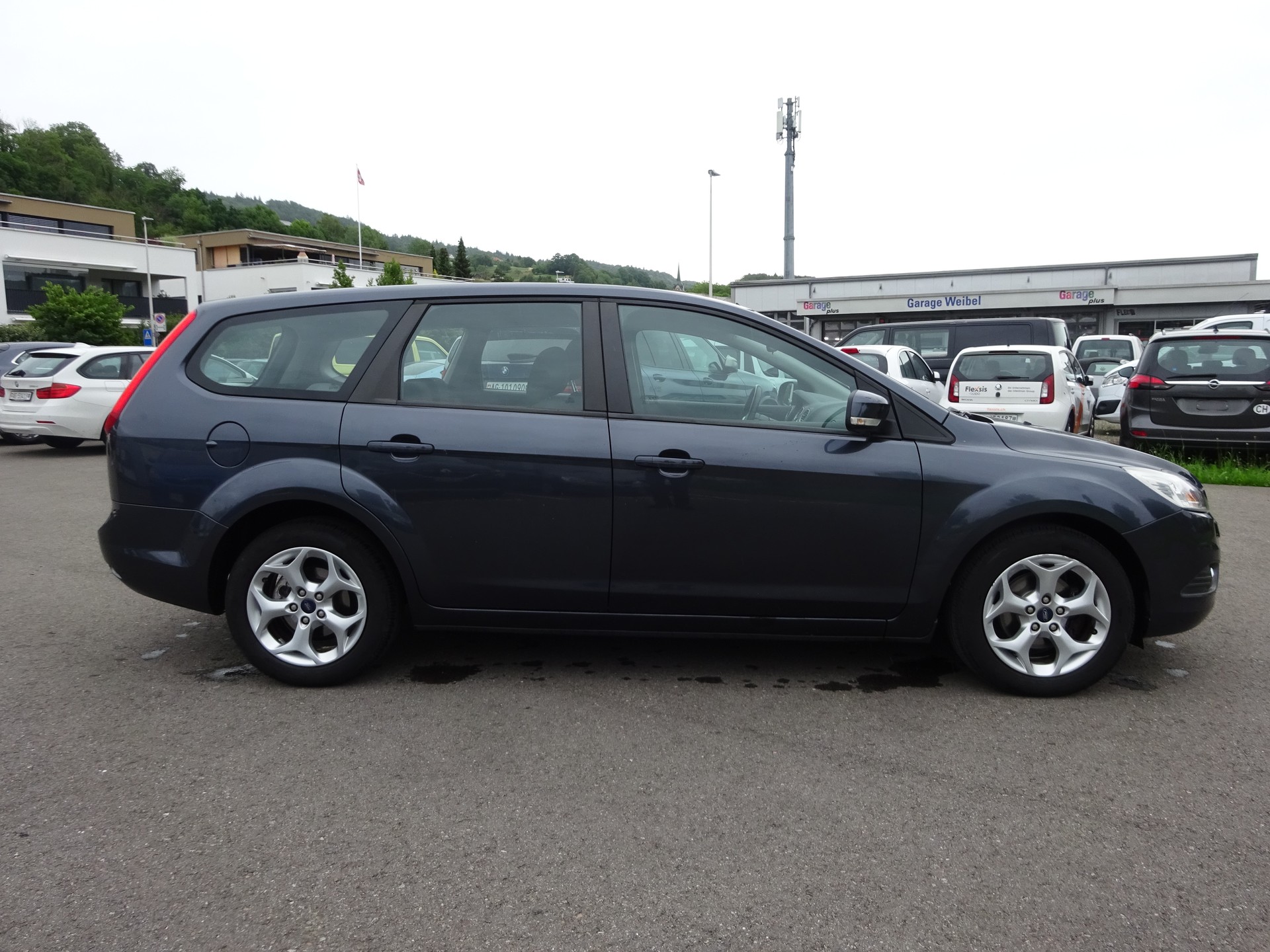 FORD Focus 1.8i Carving-image-2