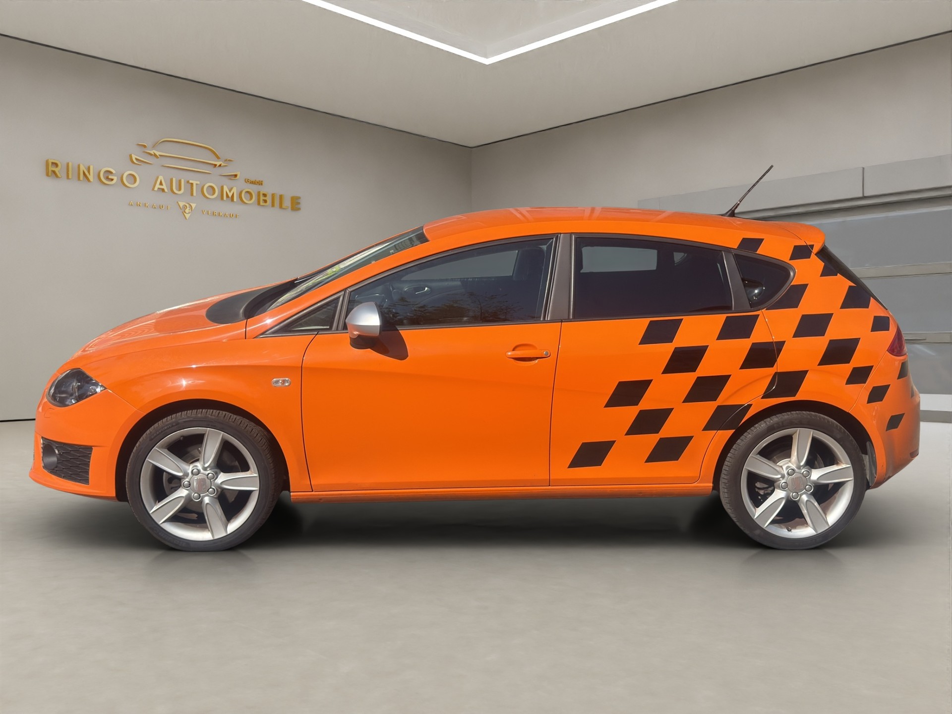 SEAT Leon 2.0 TSI FR-image-3