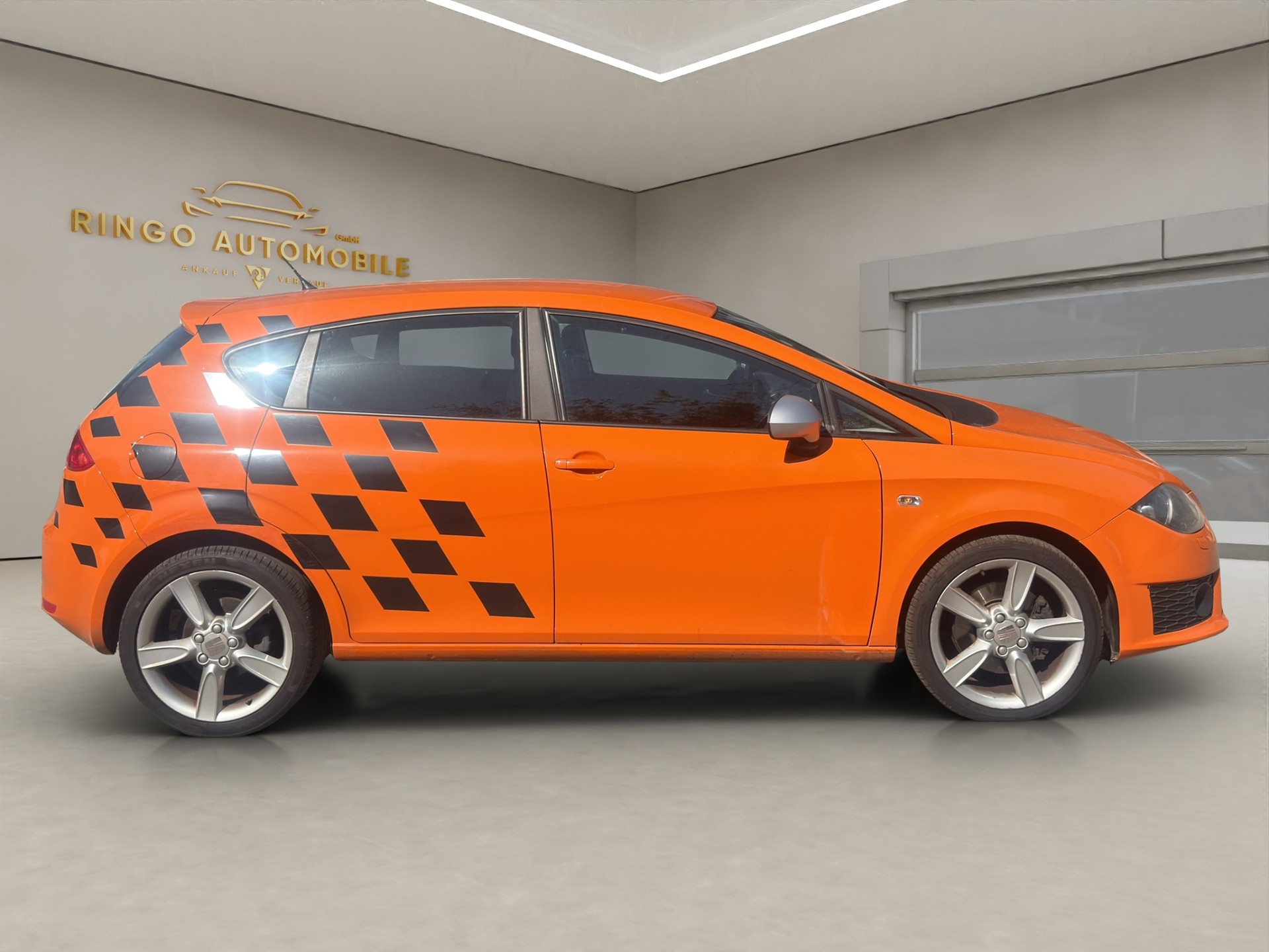 SEAT Leon 2.0 TSI FR-image-7