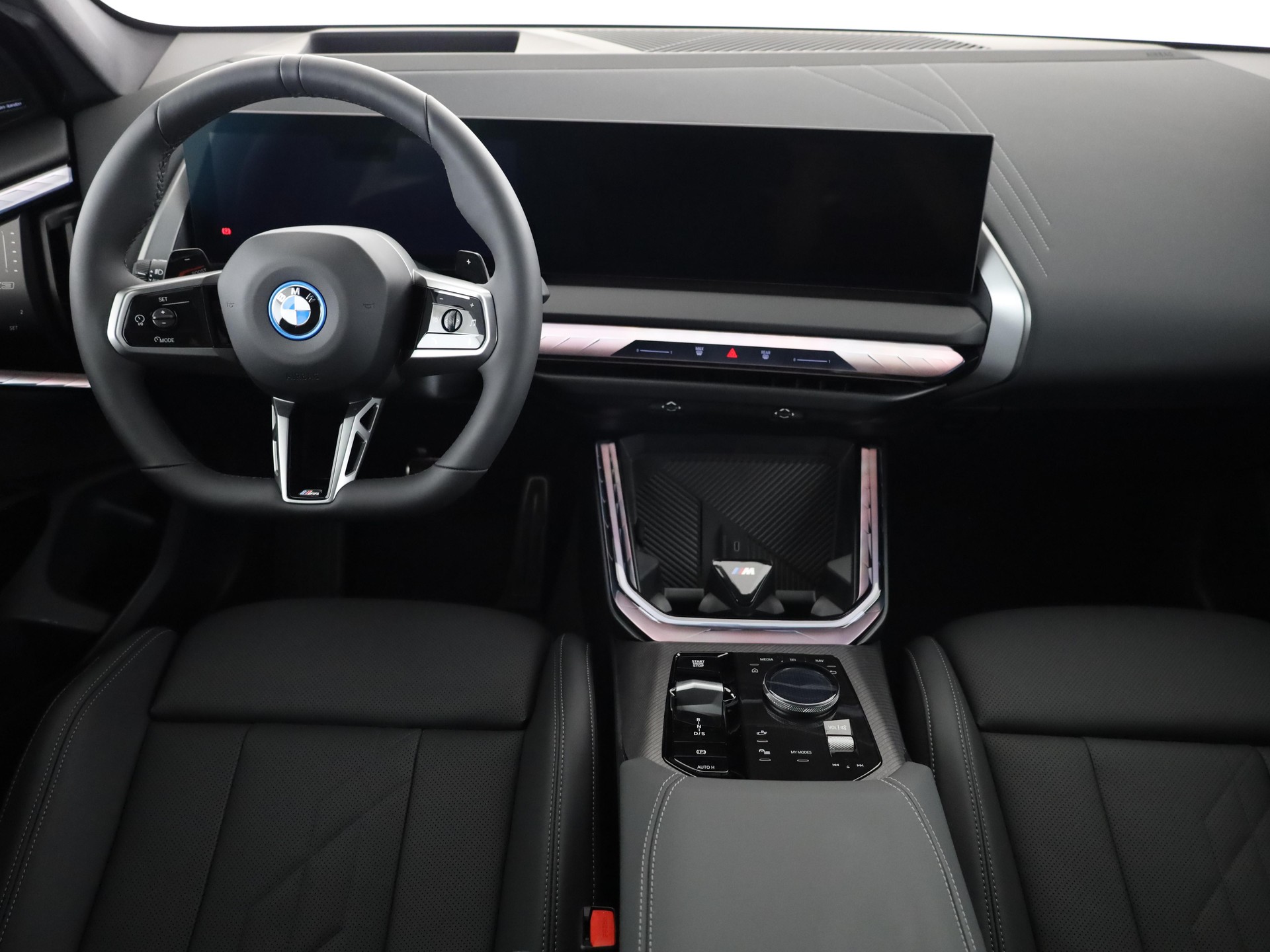 BMW X3 30e xDrive-image-4