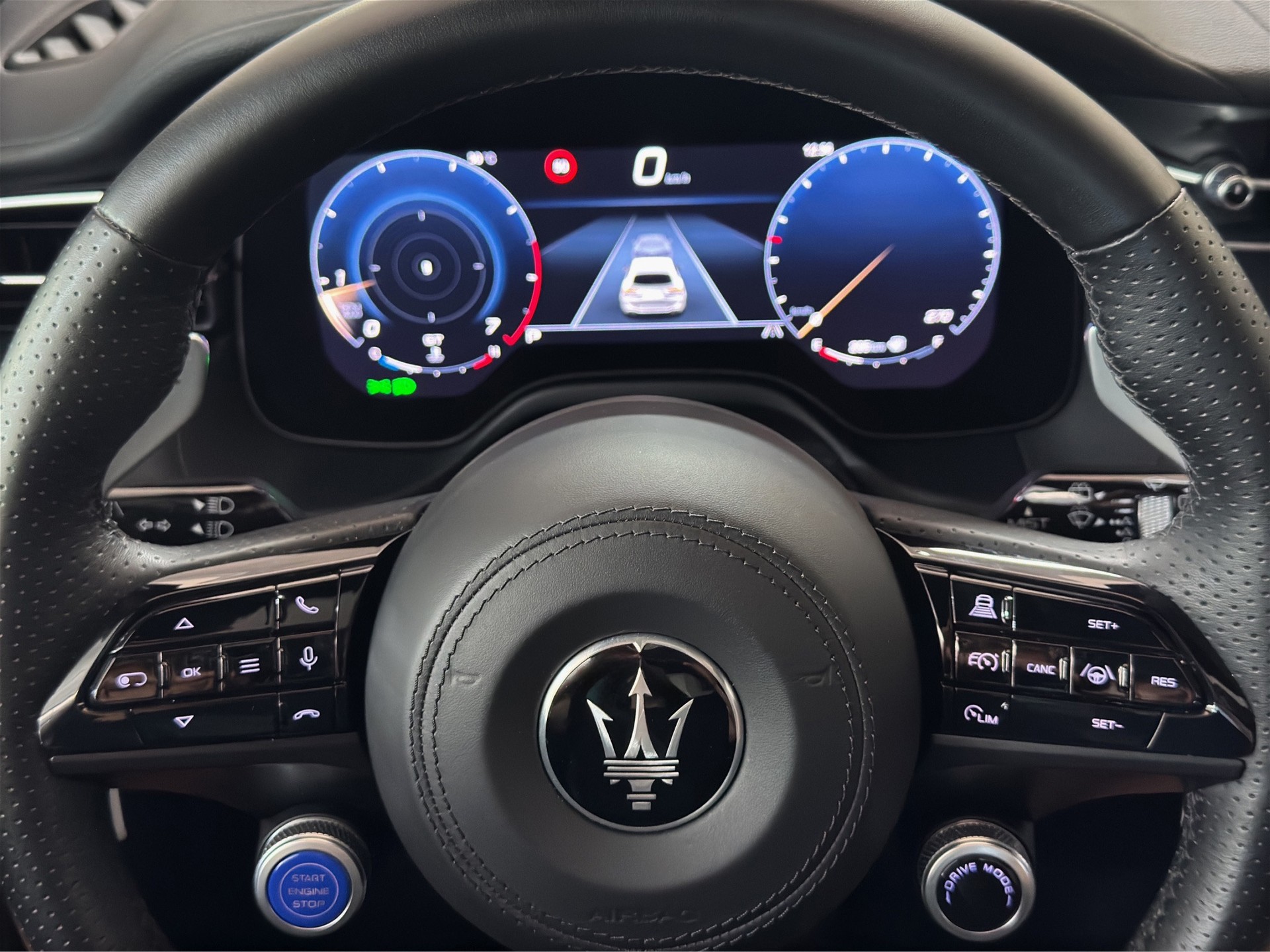 MASERATI Grecale 2.0 MHEV GT Hybrid Automatica "Pano-Sonus-HUD"-image-13