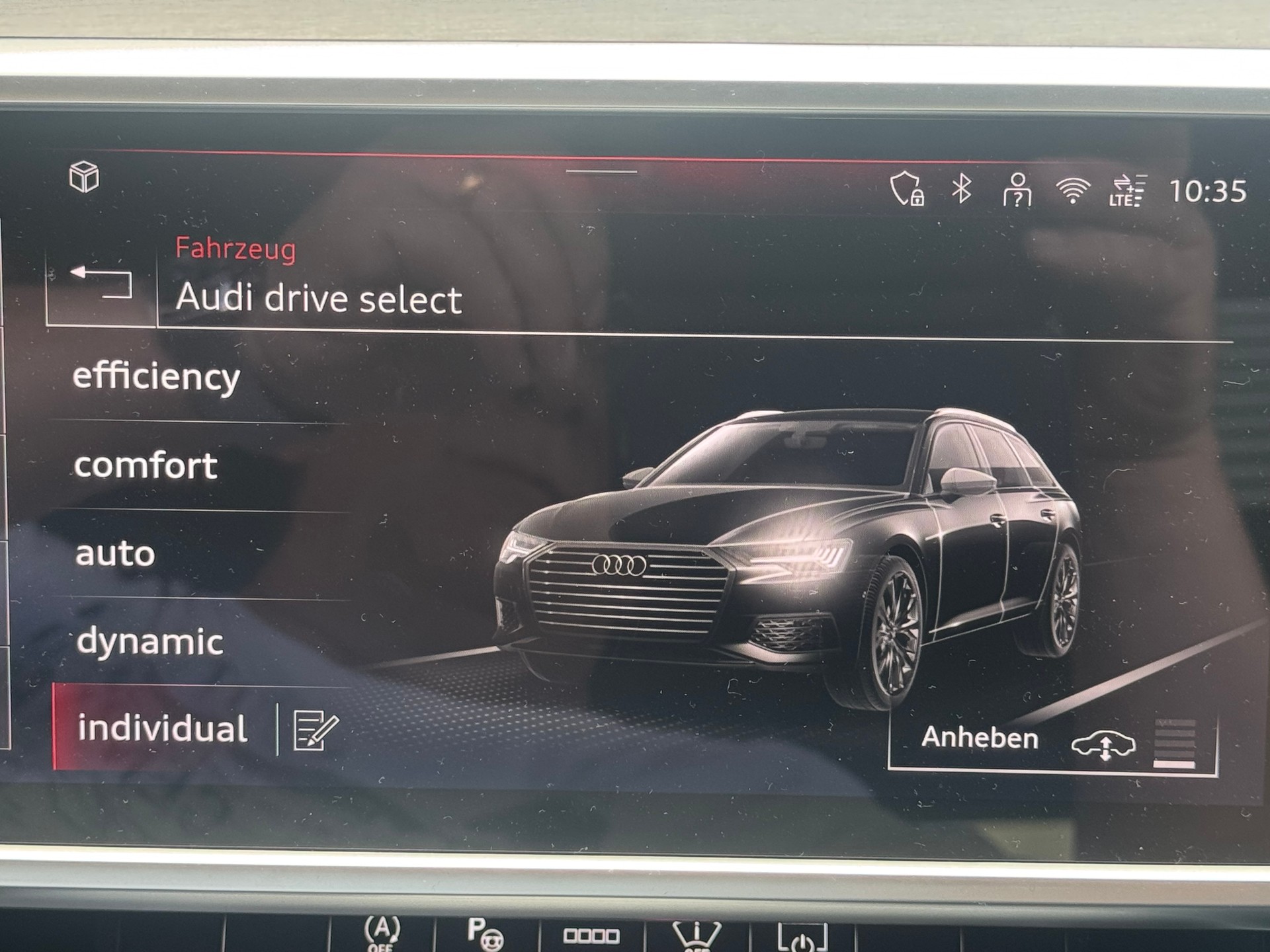 AUDI A6 Avant 55 TFSI S line quattro S-tronic*Luftfederung*Standheizung*AHK*Panoramadach*Black-Line*-image-14