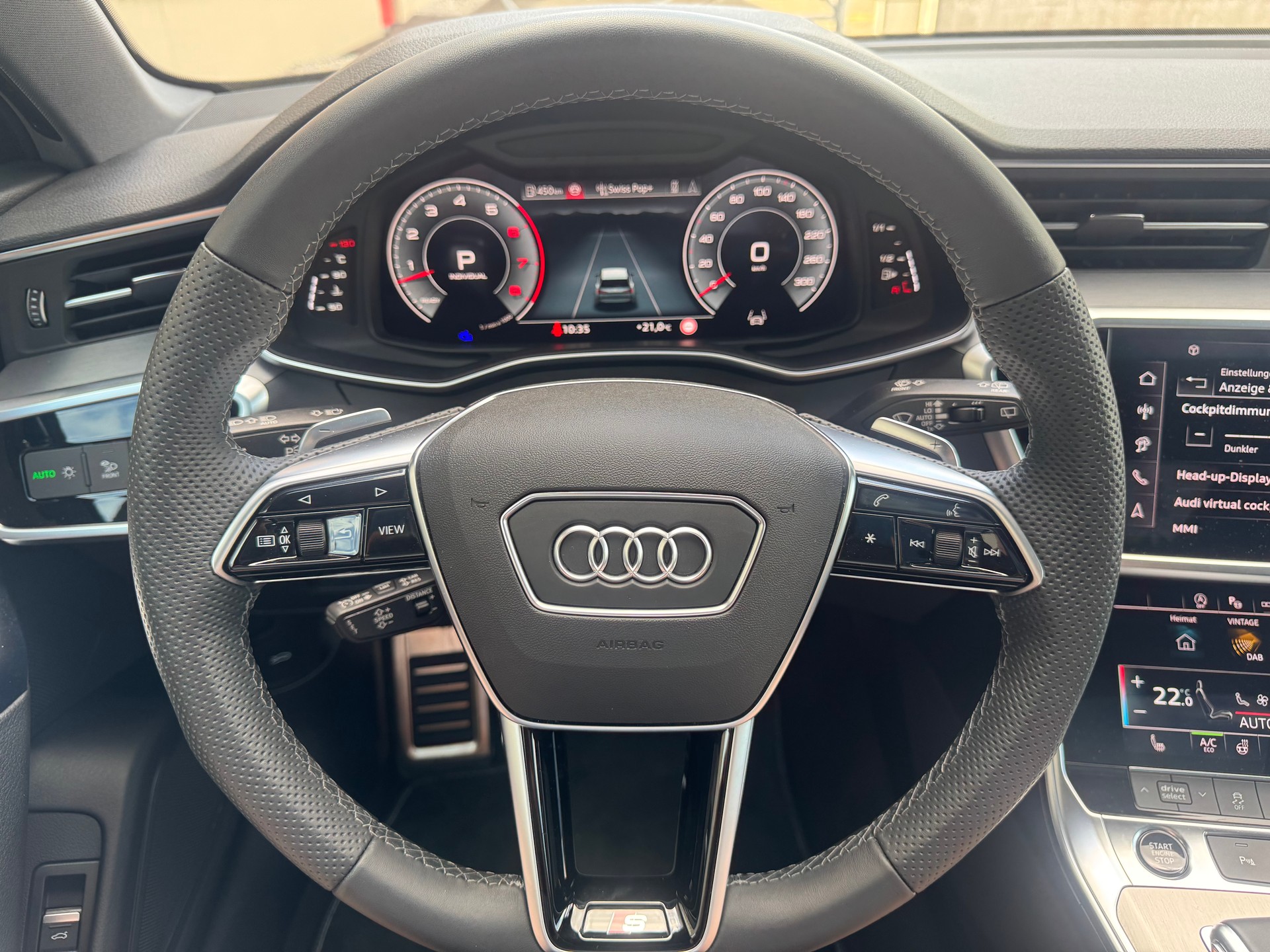 AUDI A6 Avant 55 TFSI S line quattro S-tronic*Luftfederung*Standheizung*AHK*Panoramadach*Black-Line*-image-12