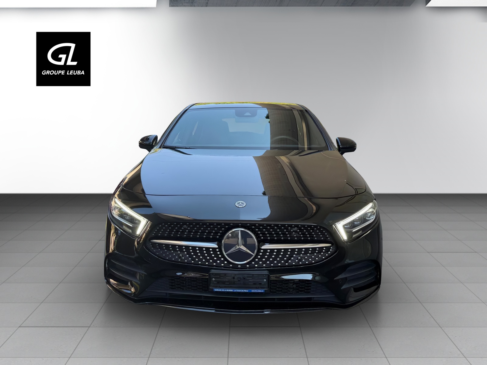 MERCEDES-BENZ A 200 AMG Line-image-1