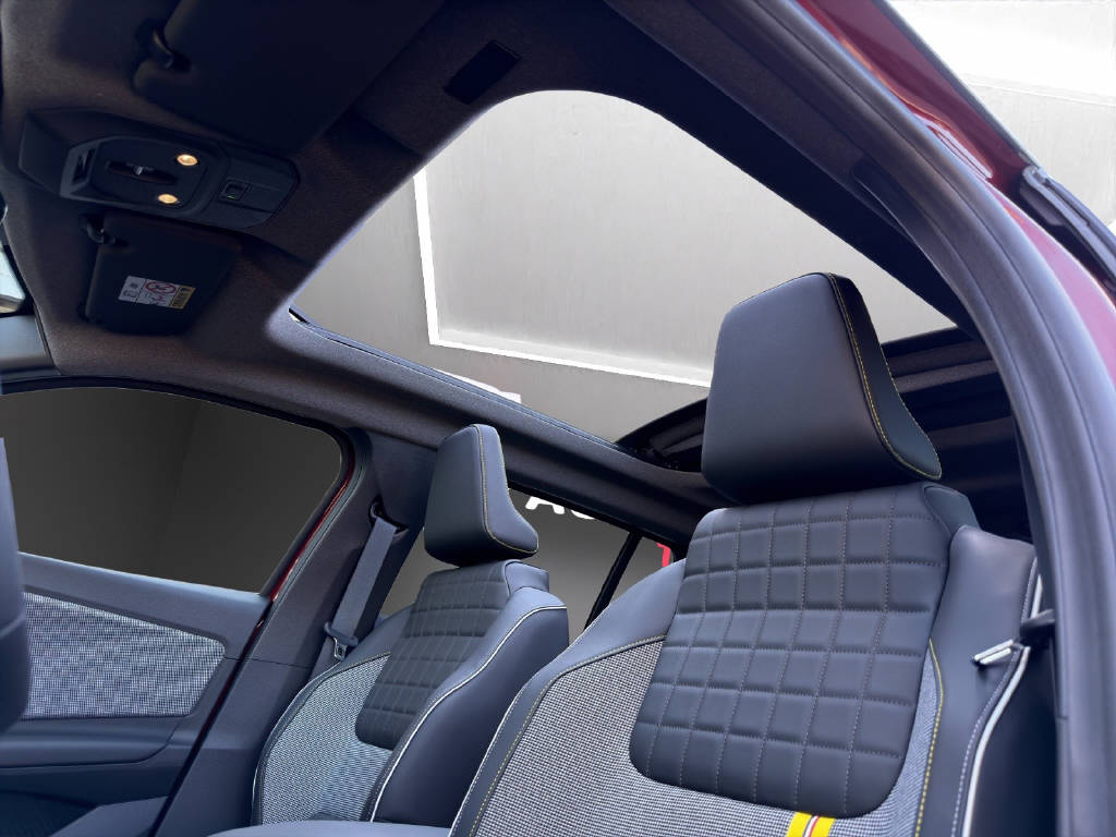 RENAULT R4 E-Tech Comfort Range plein sud iconic-image-10