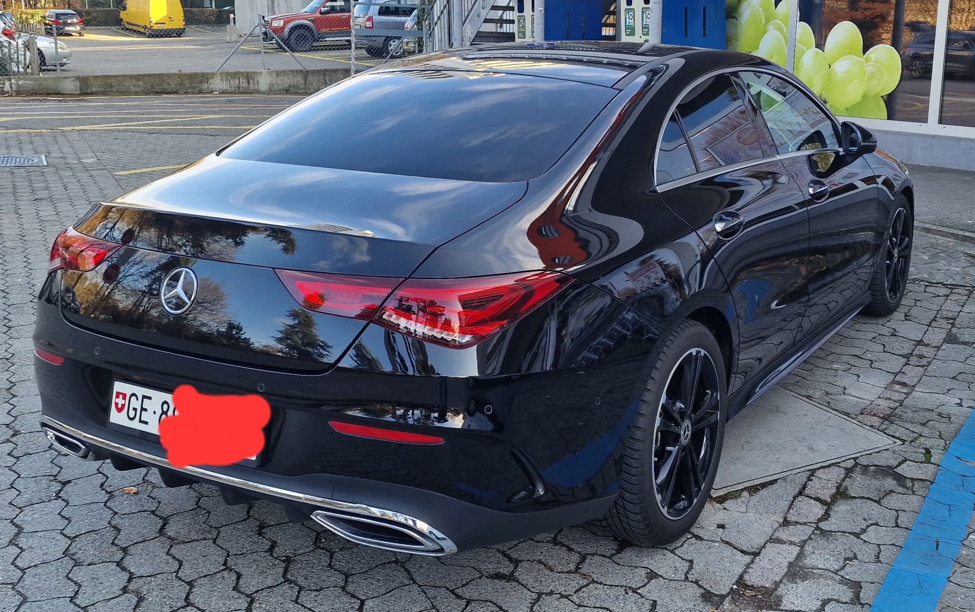 MERCEDES-BENZ CLA 220 AMG Line 4matic-image-2
