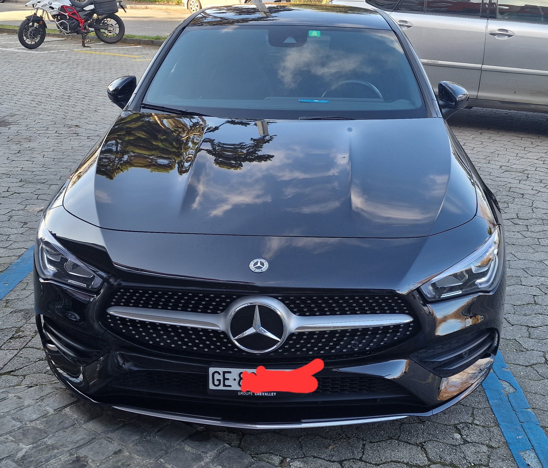 MERCEDES-BENZ CLA 220 AMG Line 4matic