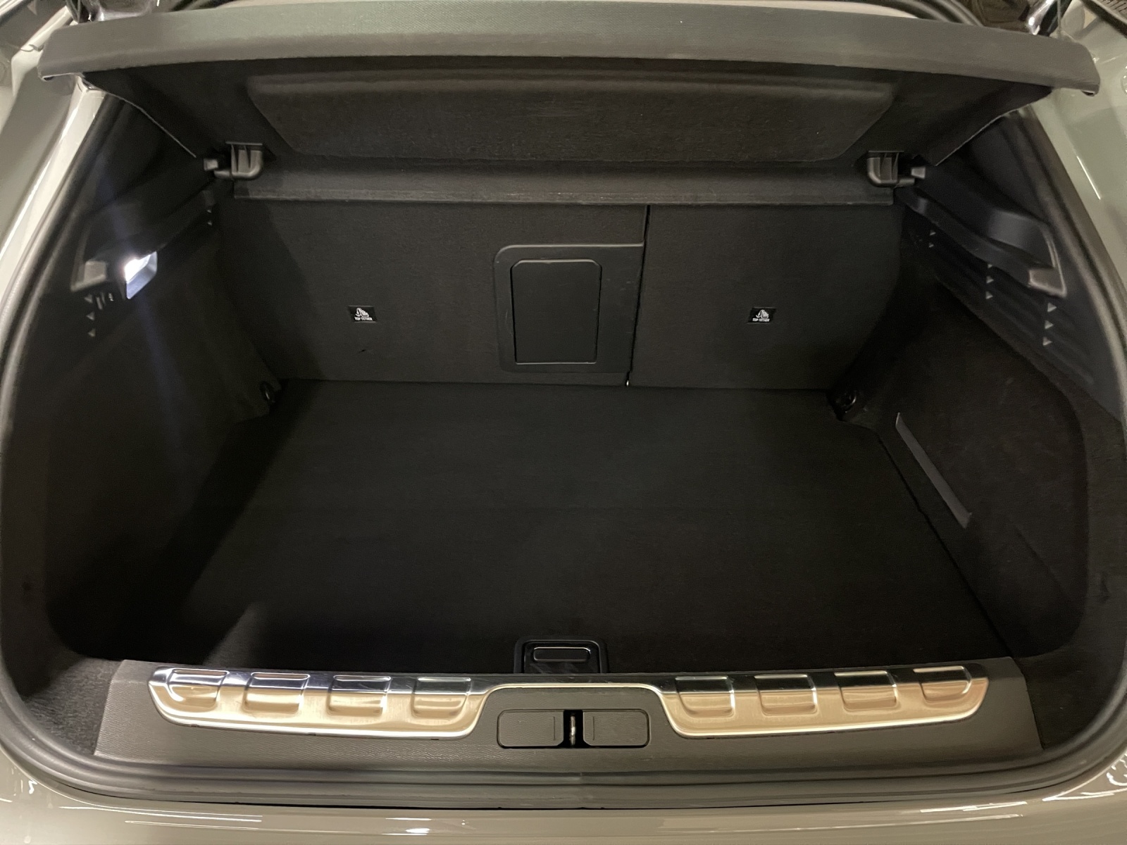 DS AUTOMOBILES DS 4 1.6 E-Tense Performance Line+-image-5