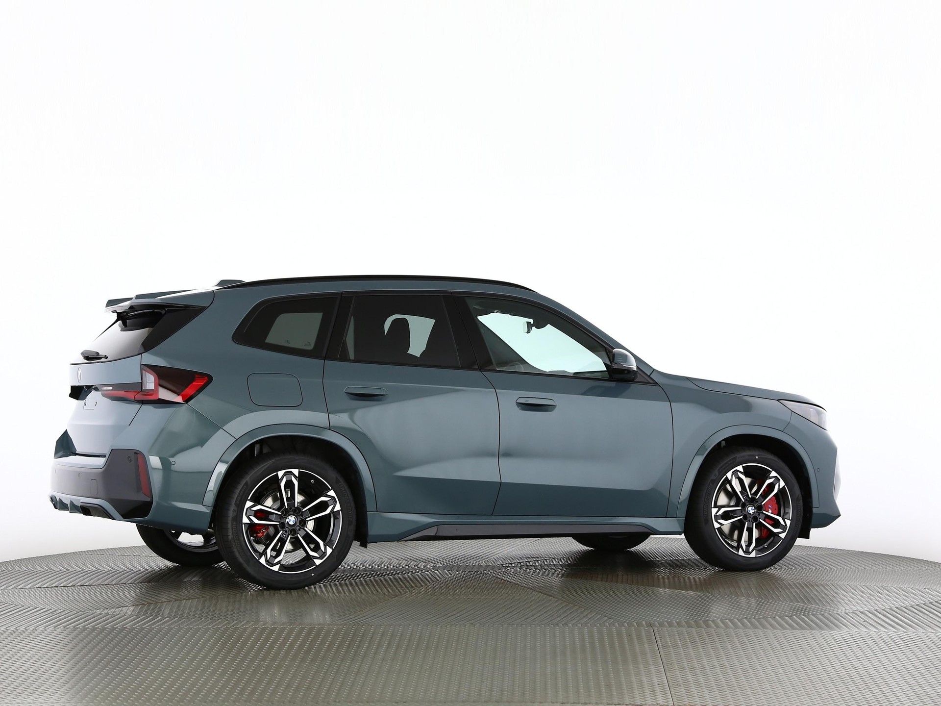 BMW X1 23i xDrive paddles-image-21