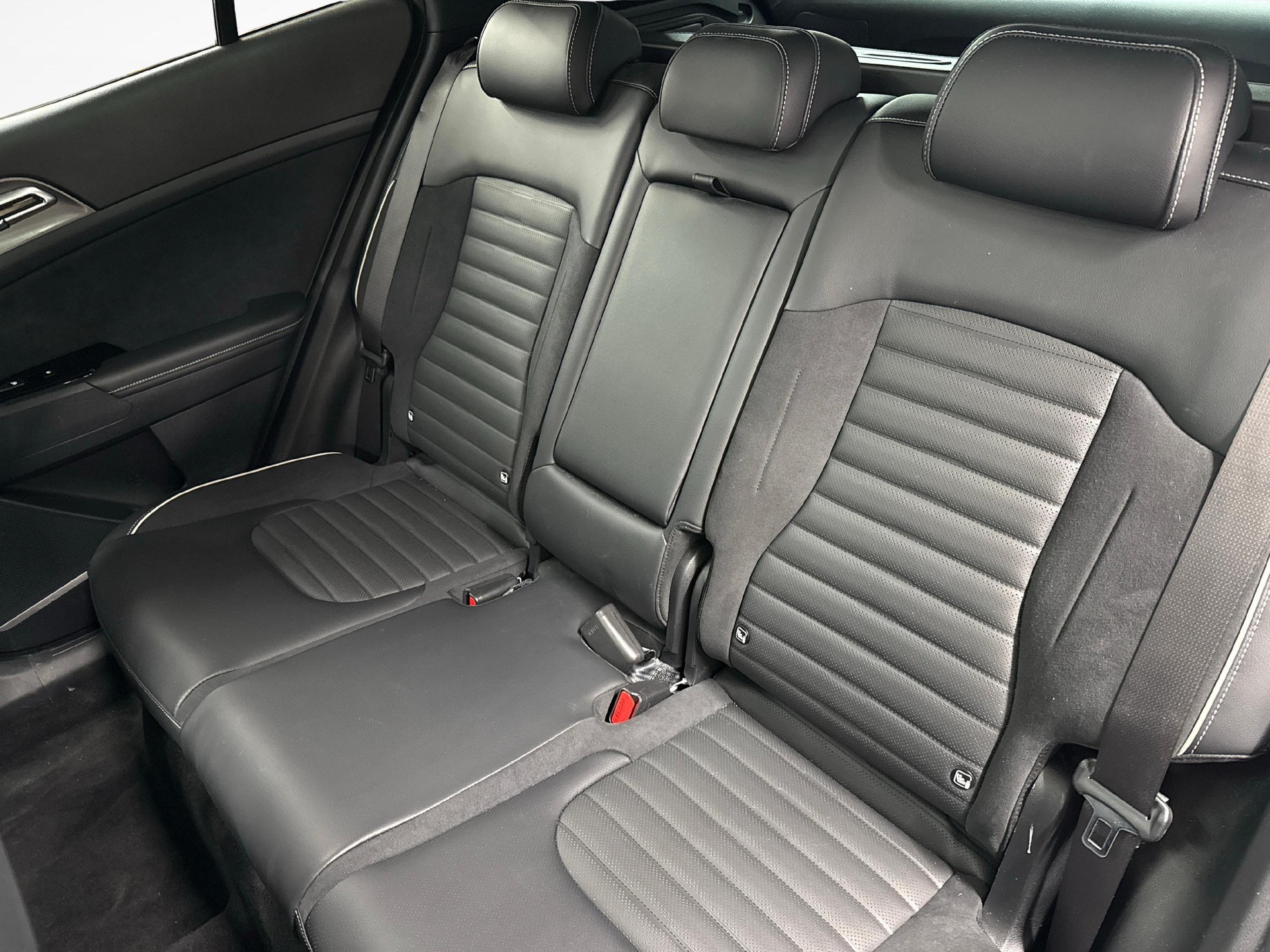 KIA Sportage 1.6 T-GDi GT-Line-image-10