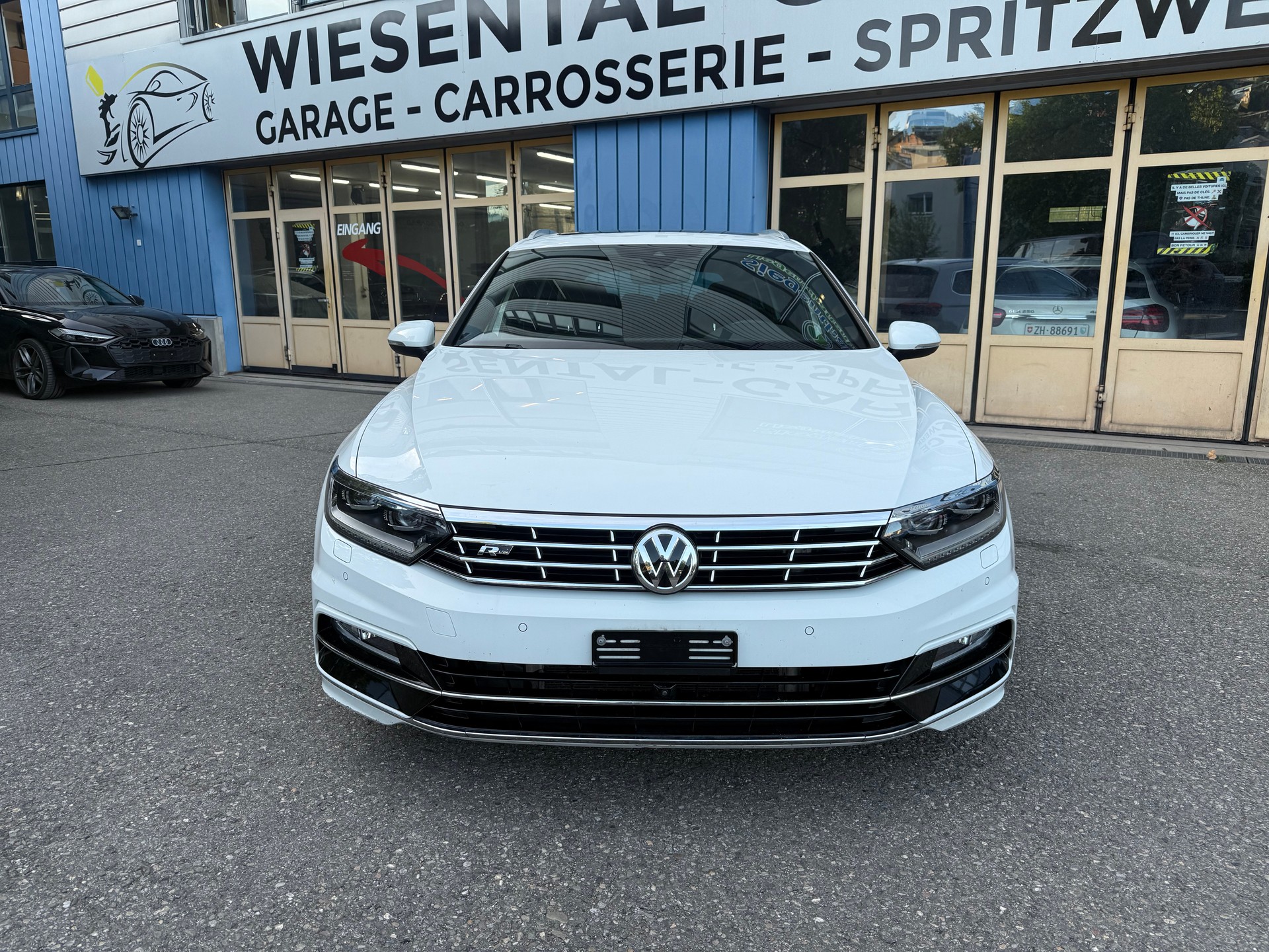 VW Passat Variant 2.0 TDI BMT High. DSG 4Motion-image-1