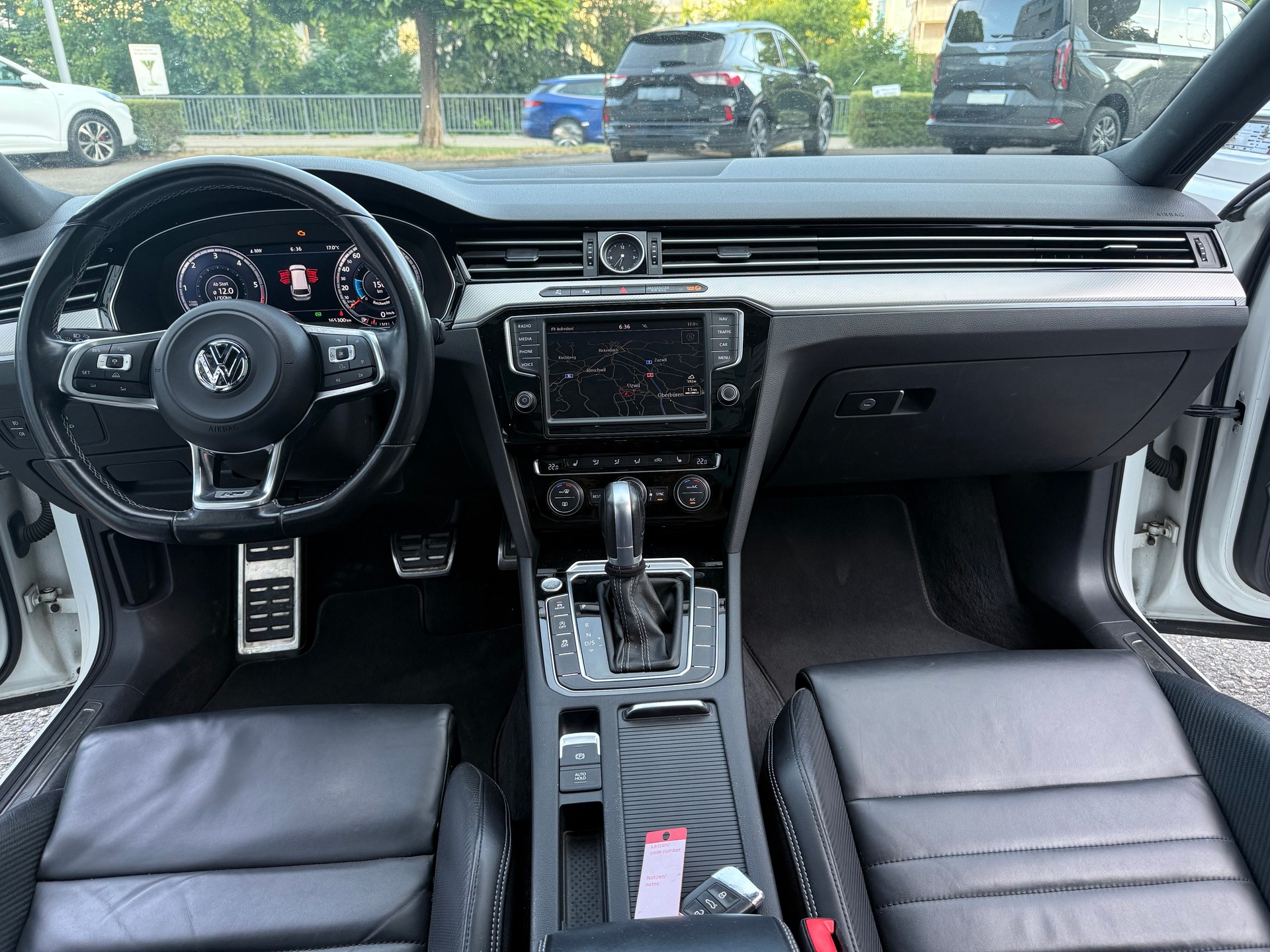 VW Passat Variant 2.0 TDI BMT High. DSG 4Motion-image-13