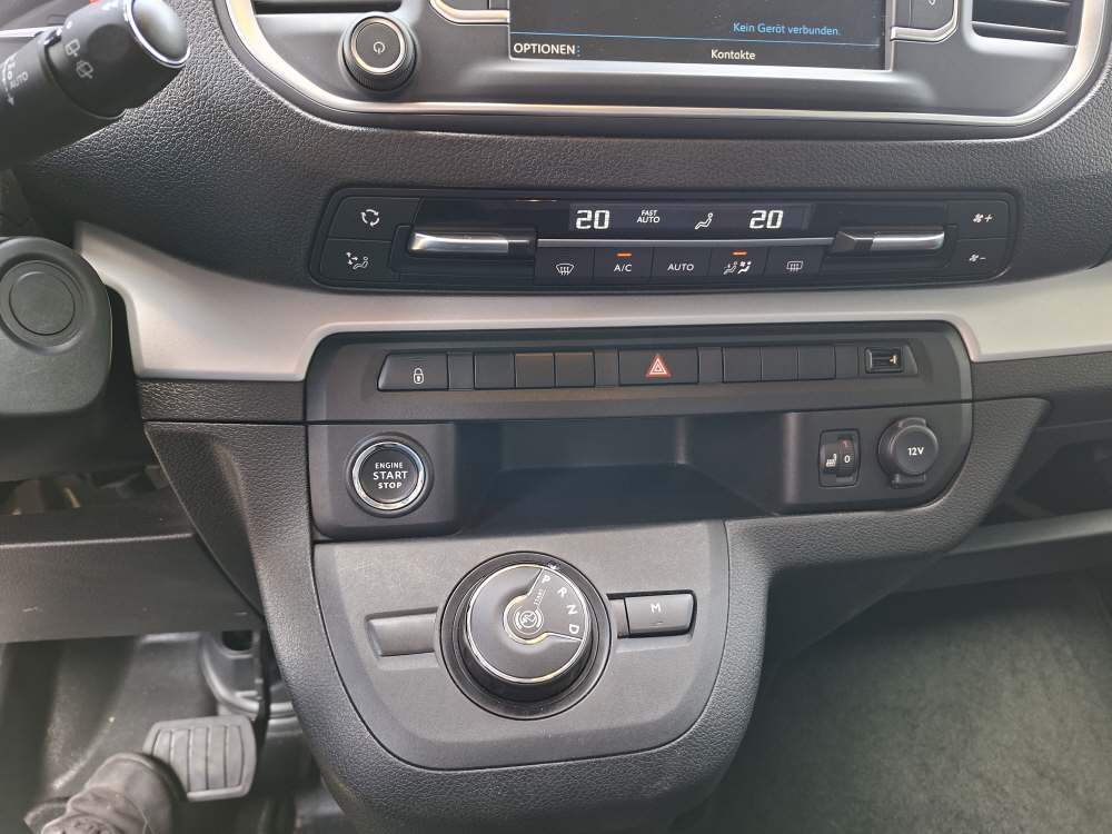 PEUGEOT Traveller Standard 2.0 BlueHDi 180 Business S/S-image-12