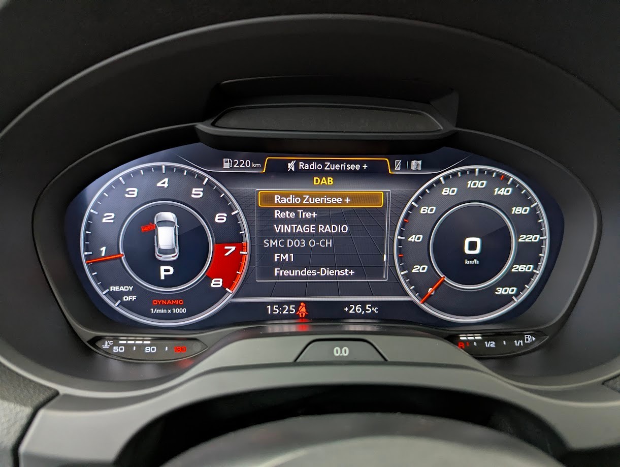 AUDI S3 Sportback 2.0 T FSI quattro S-Tronic*CH-AUTO FULL BLACK-PACK S-SITZE PANO CAM B&O ASSISTS MATRIX*-image-9