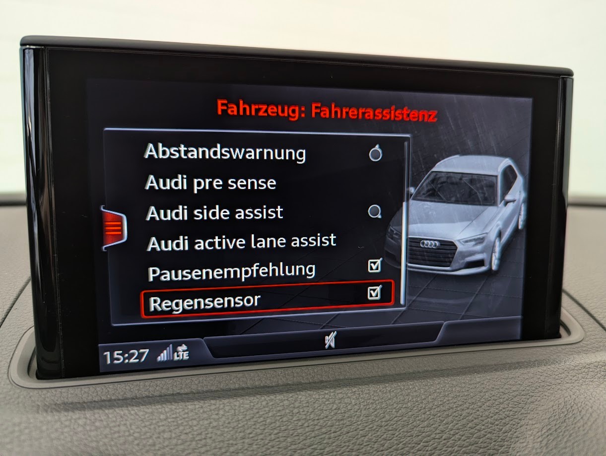 AUDI S3 Sportback 2.0 T FSI quattro S-Tronic*CH-AUTO FULL BLACK-PACK S-SITZE PANO CAM B&O ASSISTS MATRIX*-image-17