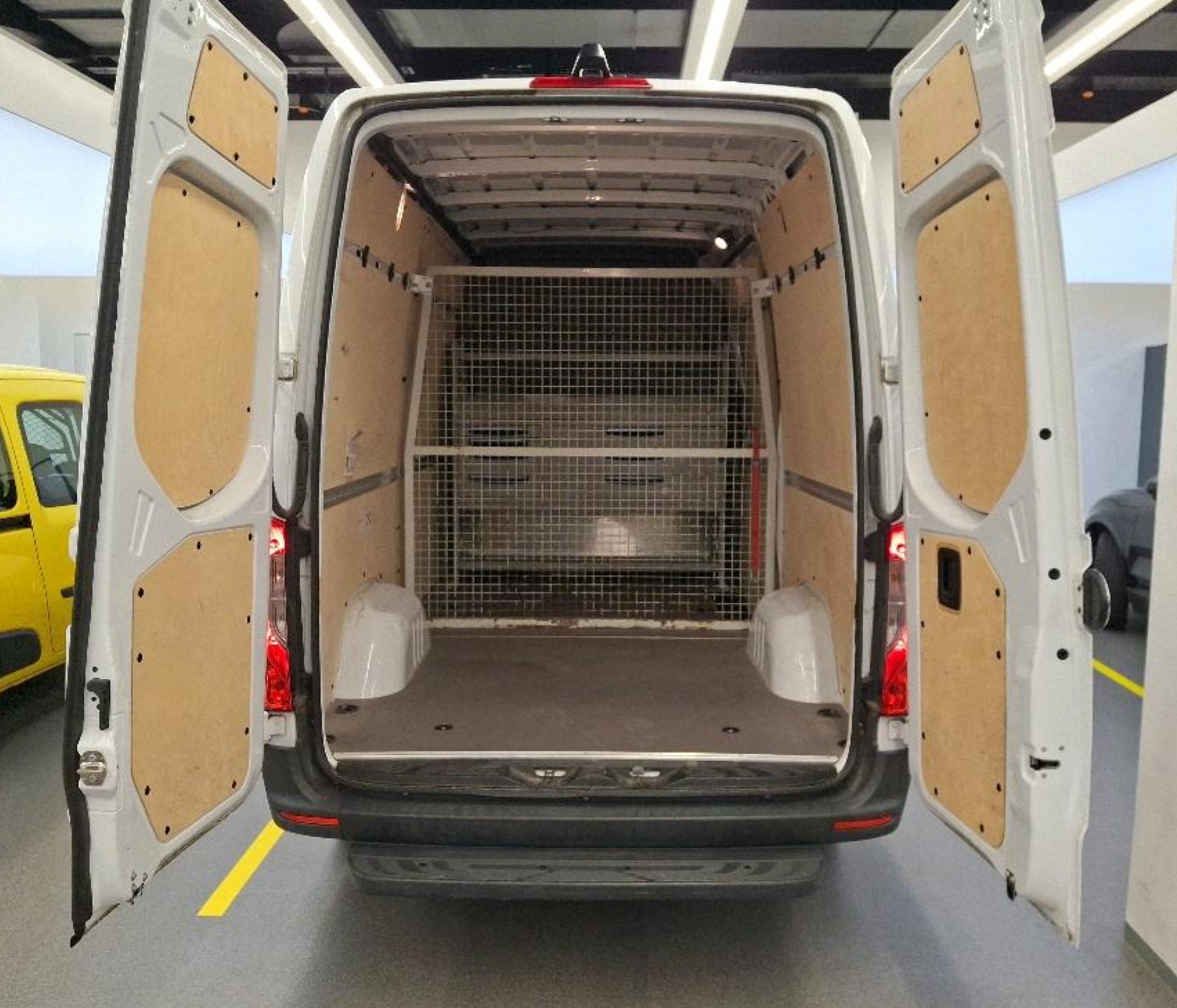 MERCEDES-BENZ Sprinter 316 CDI Standard-image-3