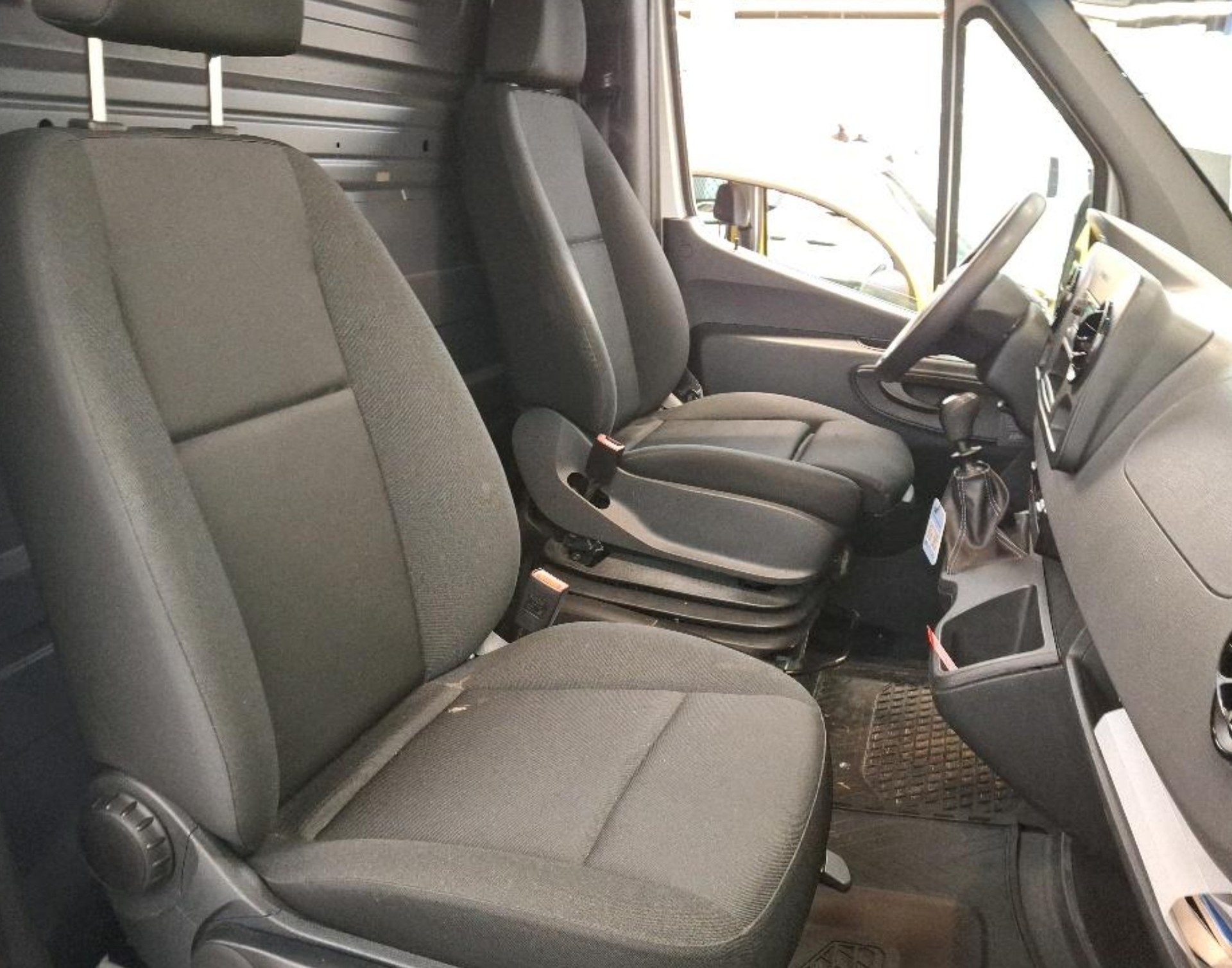 MERCEDES-BENZ Sprinter 316 CDI Standard-image-4