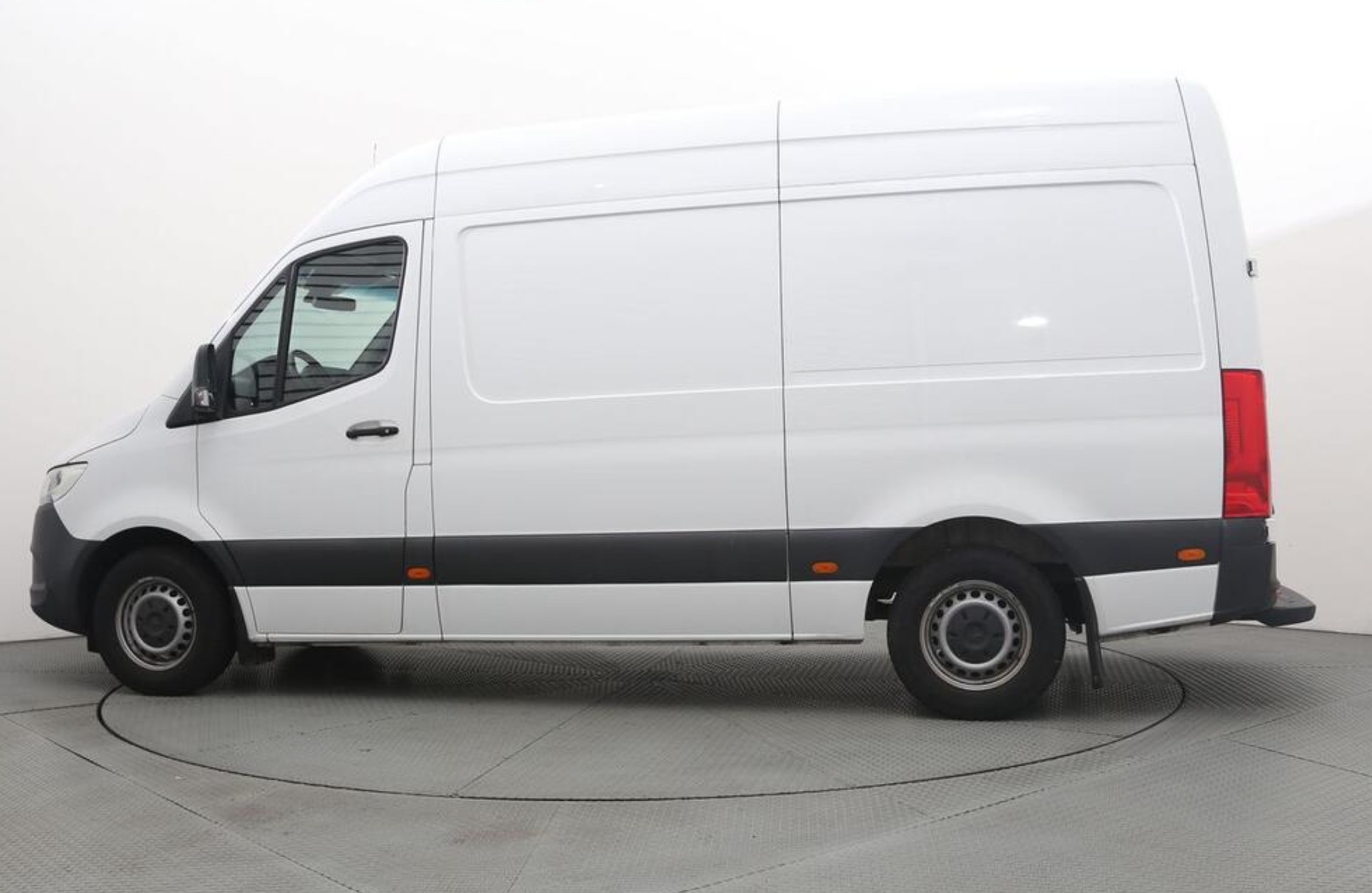 MERCEDES-BENZ Sprinter 316 CDI Standard-image-1