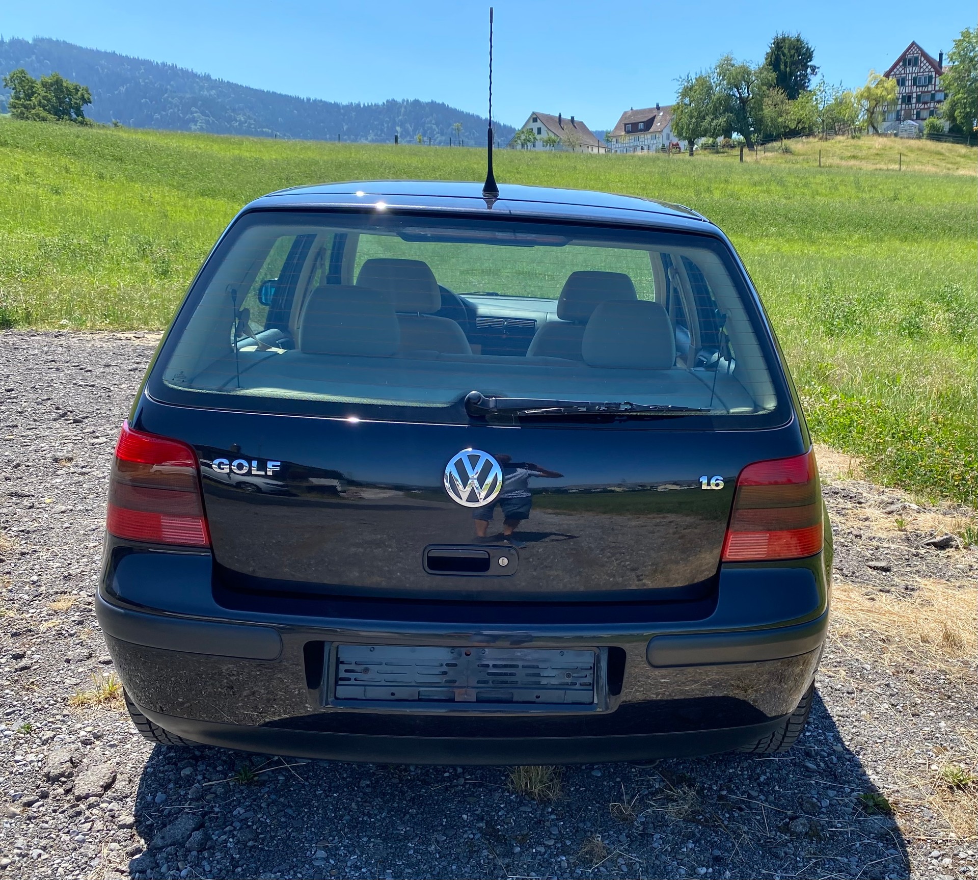 VW Golf 1.6 Trendline-image-5