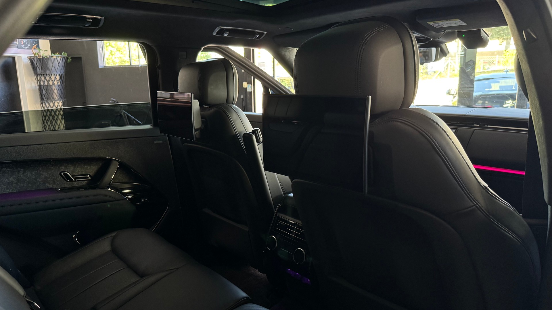 LAND ROVER Range Rover Sport P530 4.4 V8 First Edition Automatic-image-12