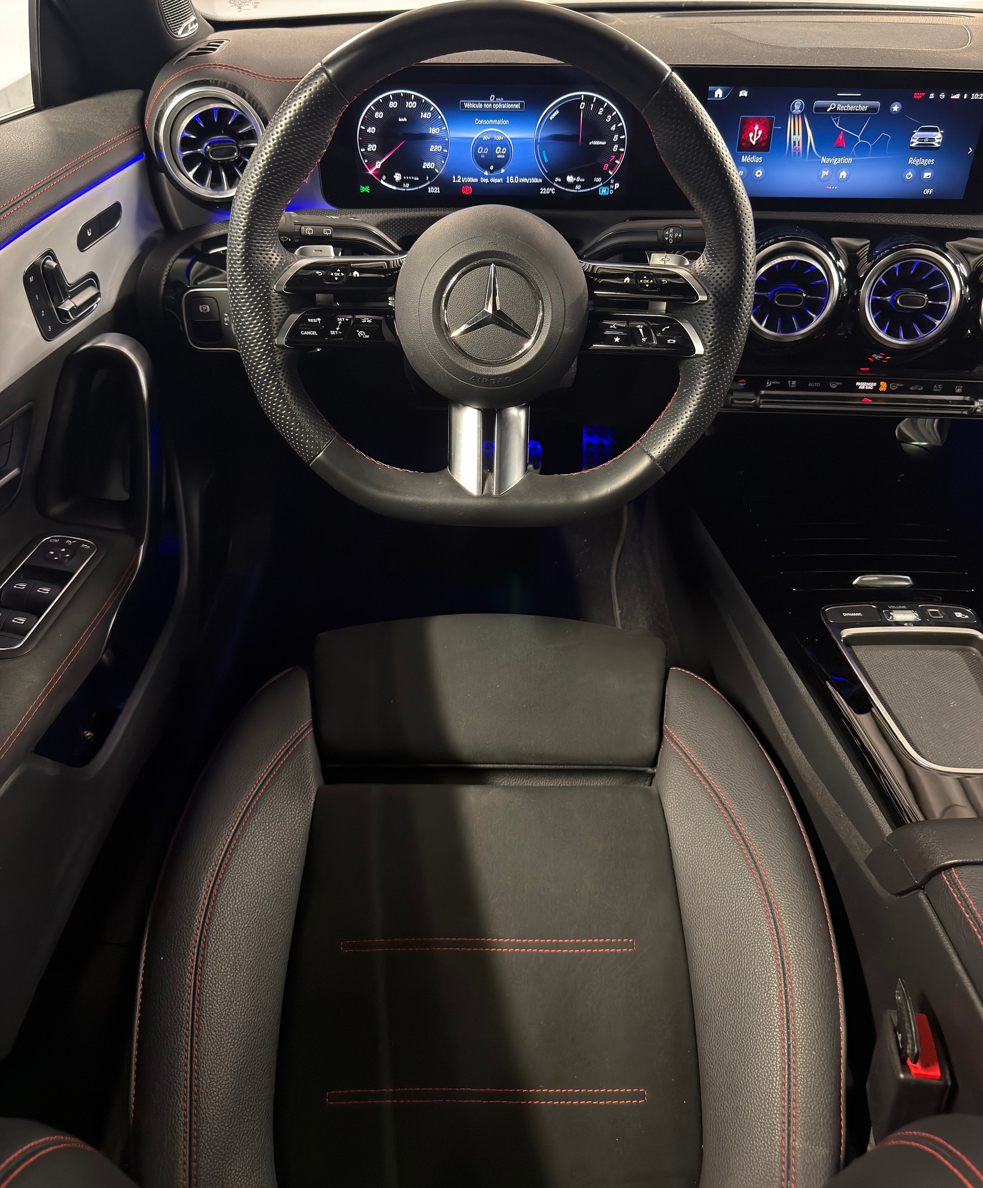 MERCEDES-BENZ CLA 250 e 8G-DCT EQ Star-image-12