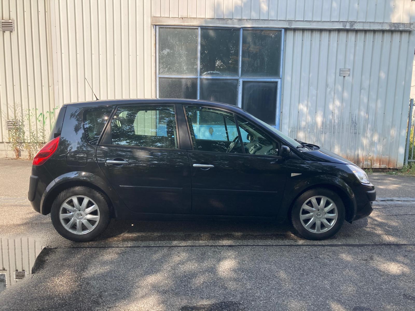 RENAULT Scénic 2.0 16V Conquest-image-3