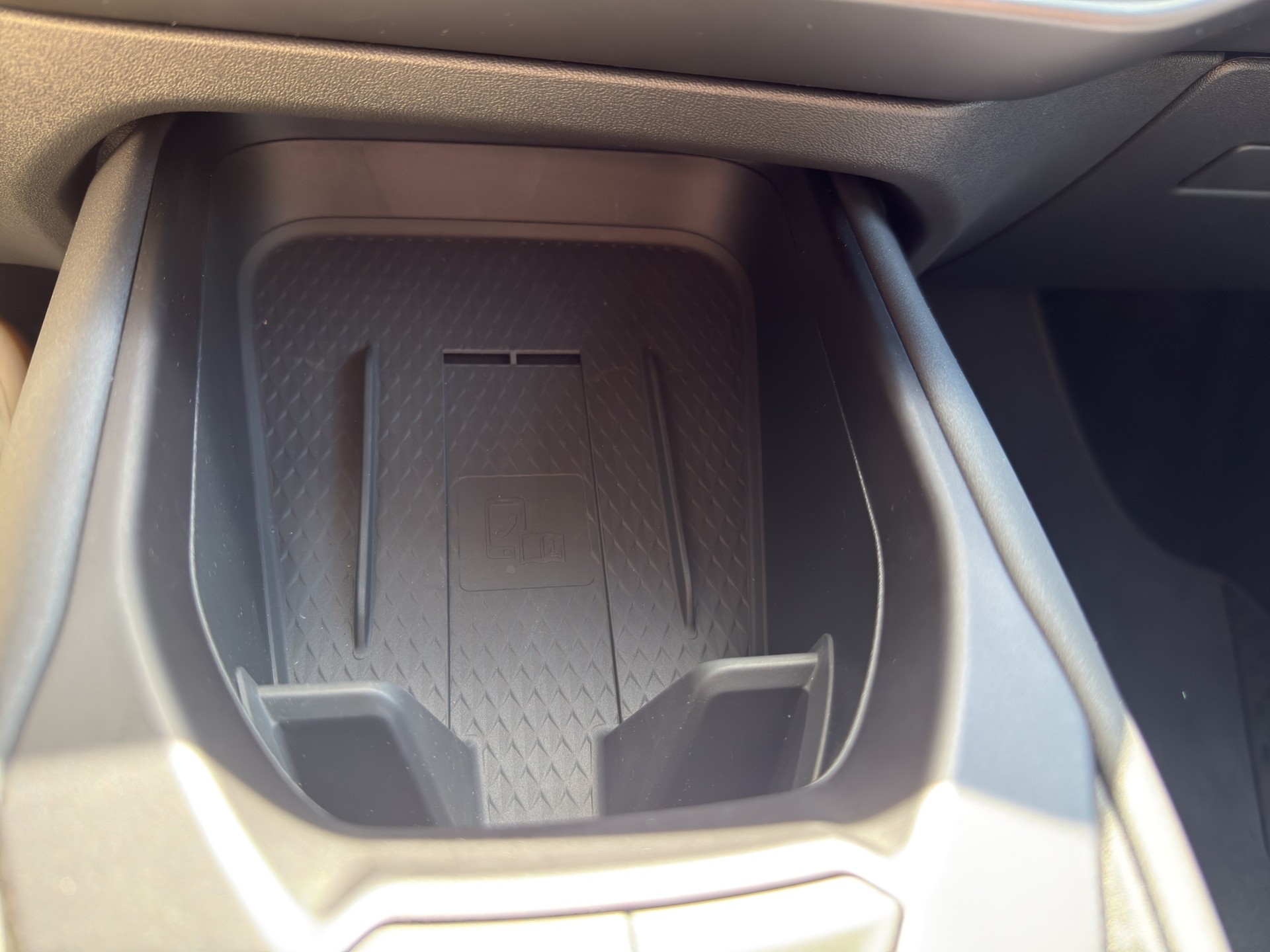 CUPRA Raval 52 kWh Dynamic+ Launch Edition-image-14