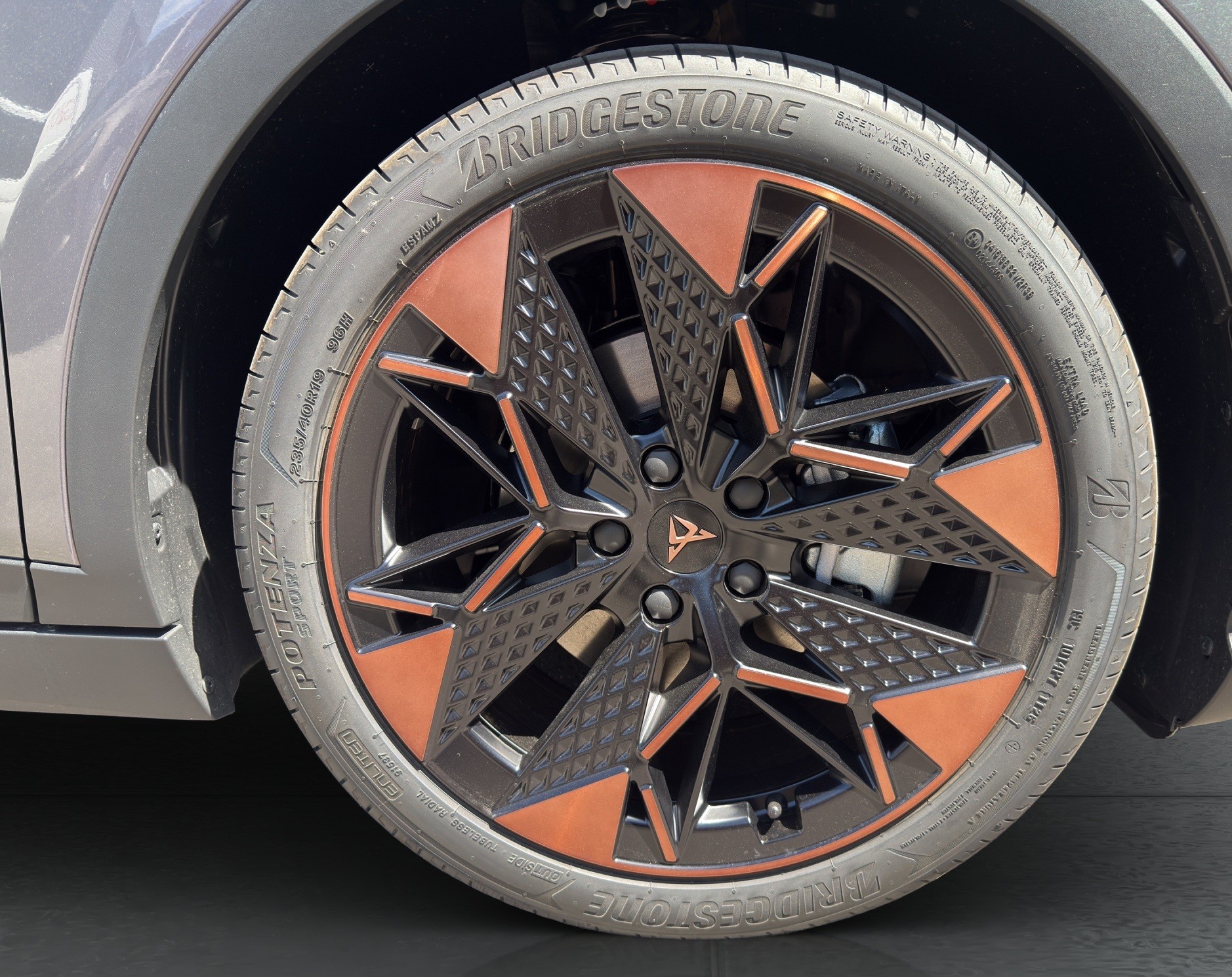 CUPRA Raval 52 kWh Dynamic+ Launch Edition-image-6