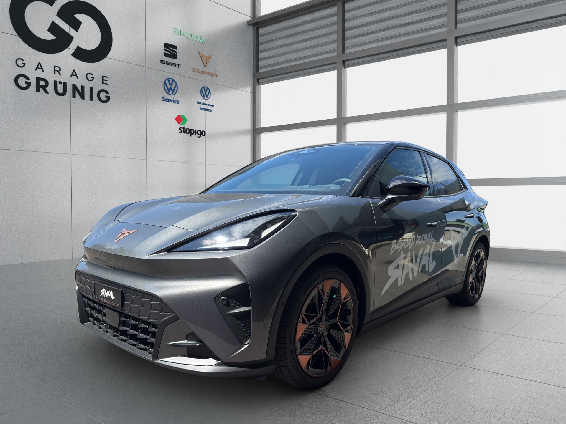 CUPRA Raval 52 kWh Dynamic+ Launch Edition-image-0
