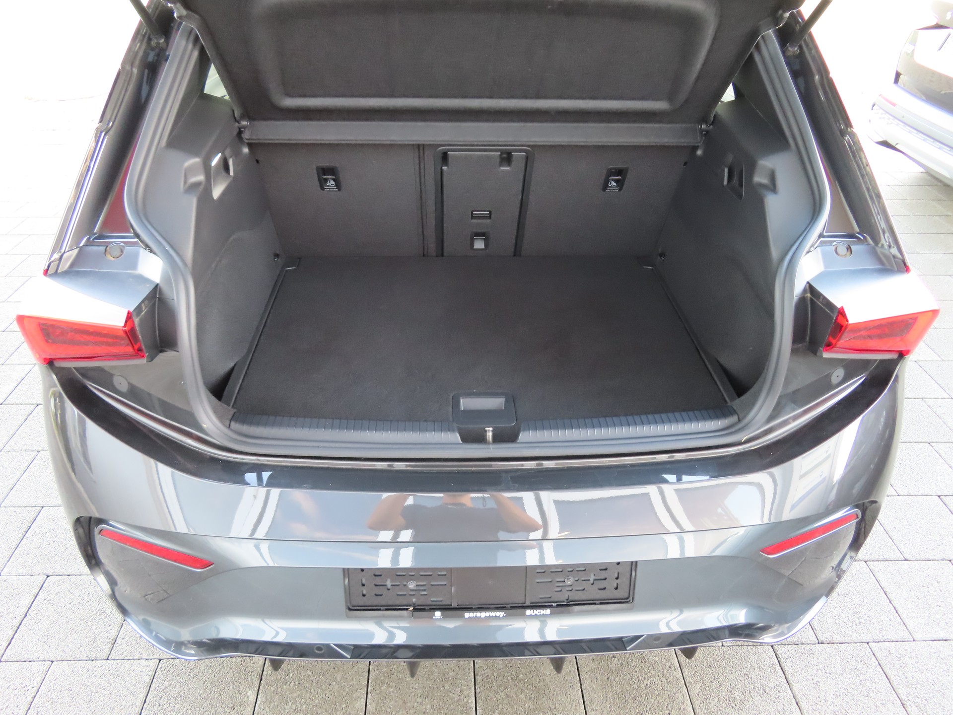 CUPRA Born 77 kWh e-Boost-image-14