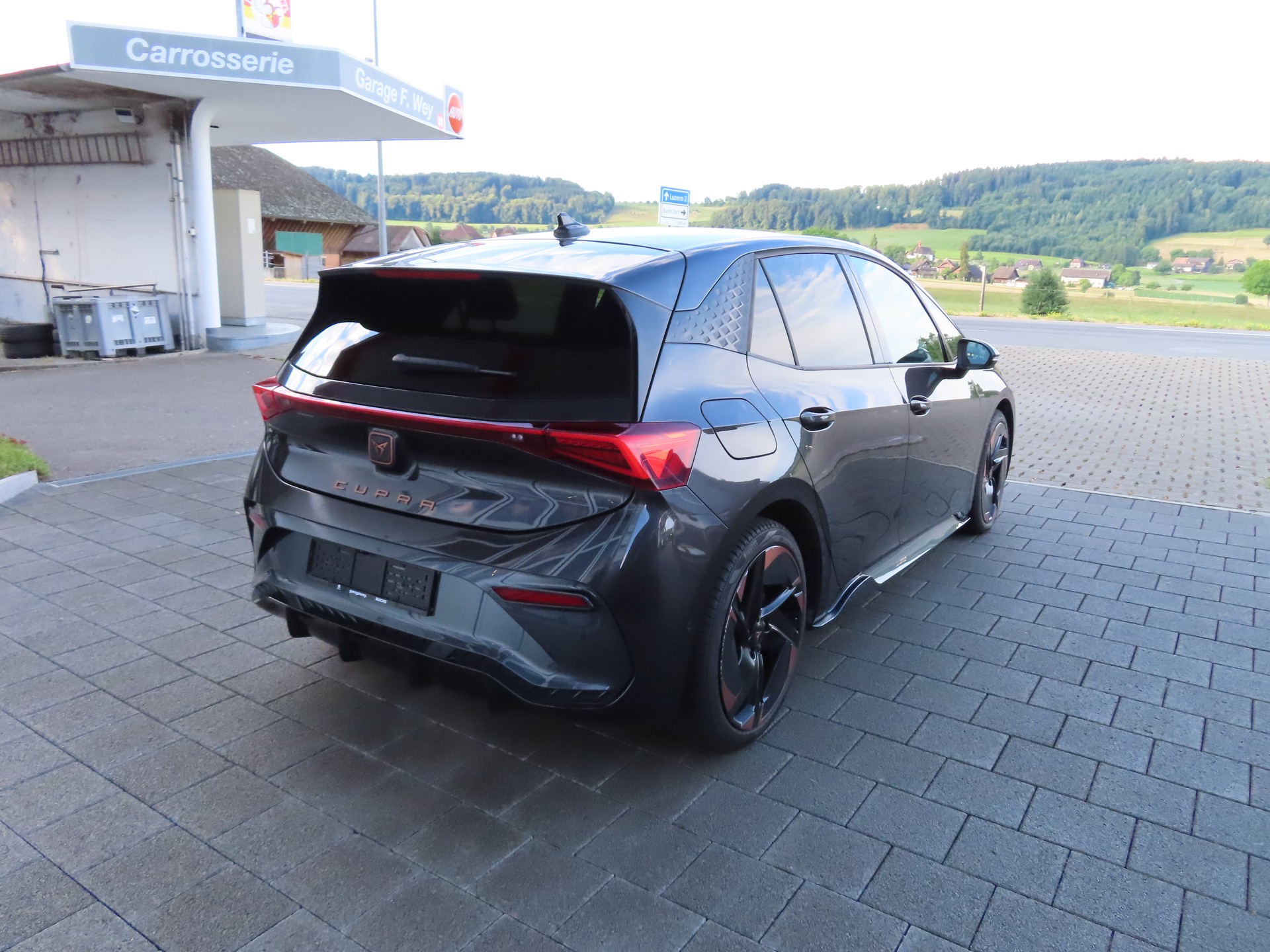 CUPRA Born 77 kWh e-Boost-image-3