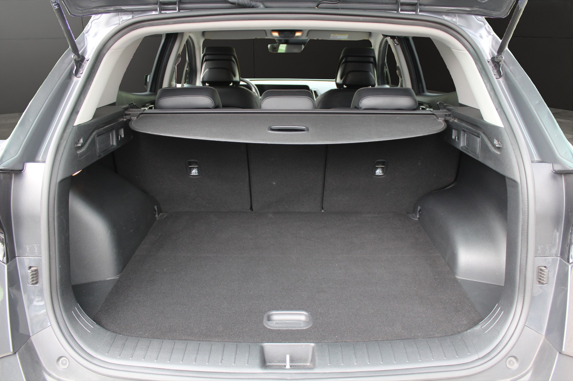 KIA Sportage 1.6 T-GDi Power Edition-image-10