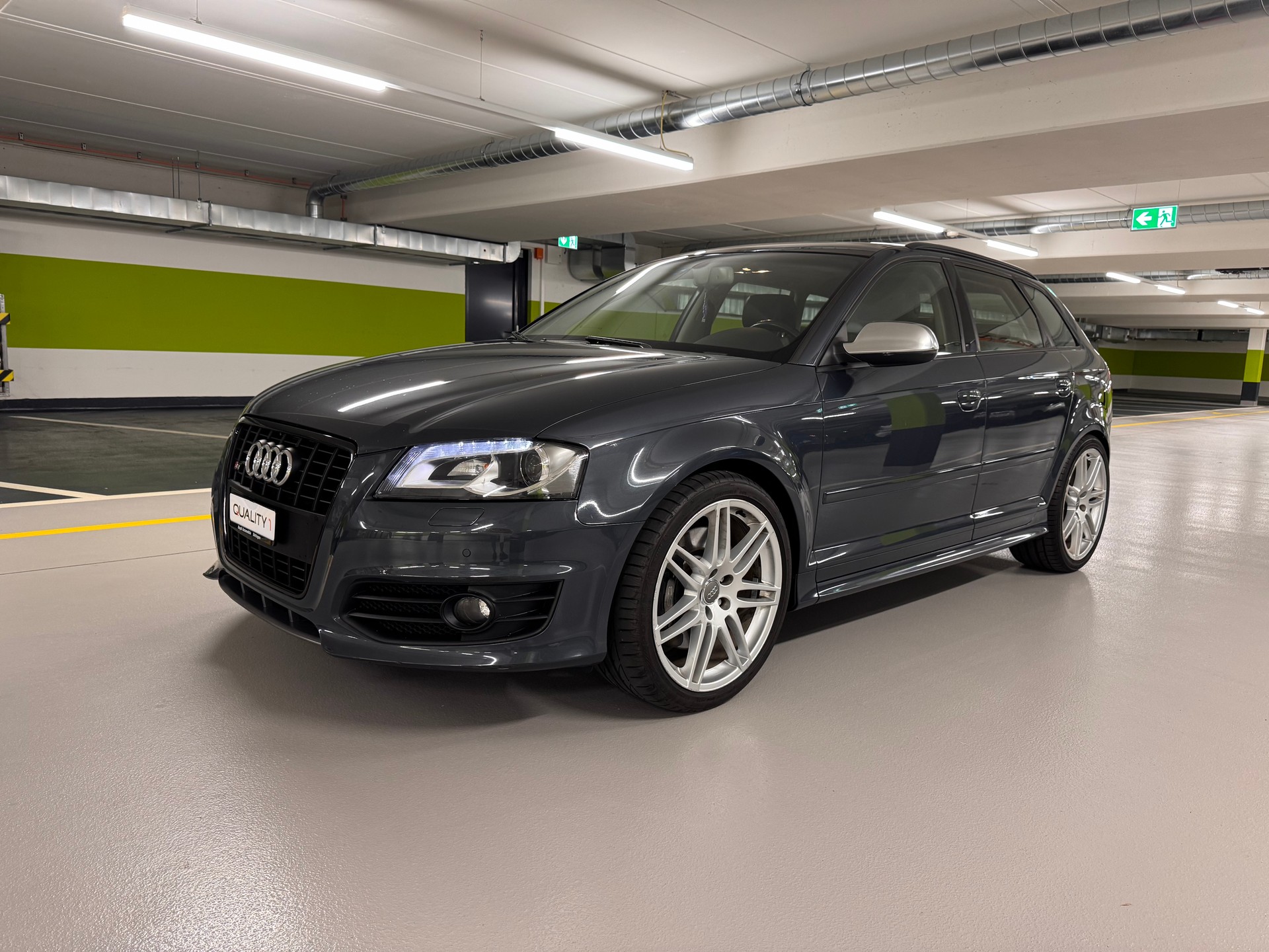 AUDI S3 Sportback 2.0 TFSI quattro-image-0