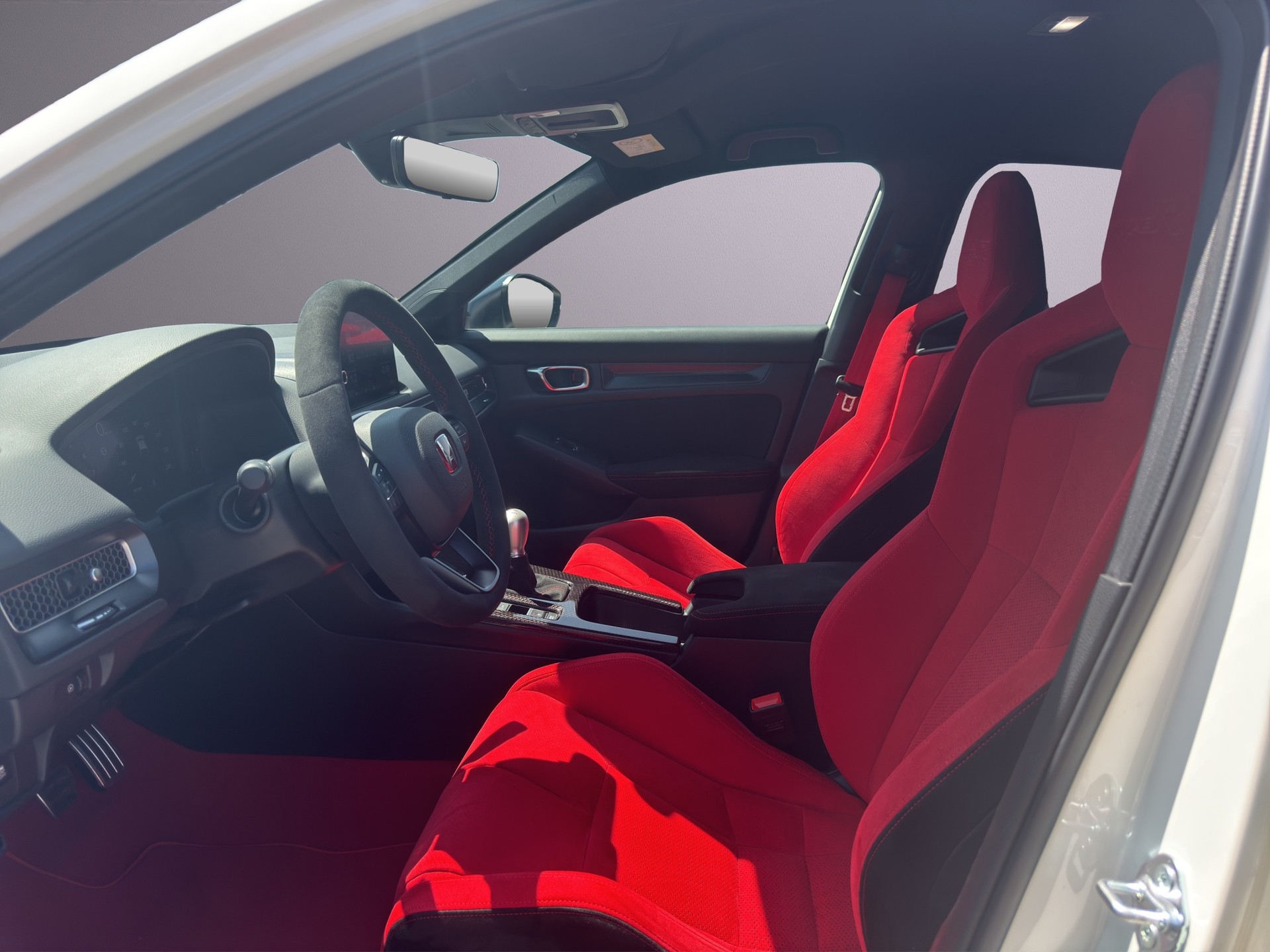 HONDA Civic 2.0 VTEC Type R | ETAT NEUF | 1ere main | Voiture Suisse | Leasing possible-image-11