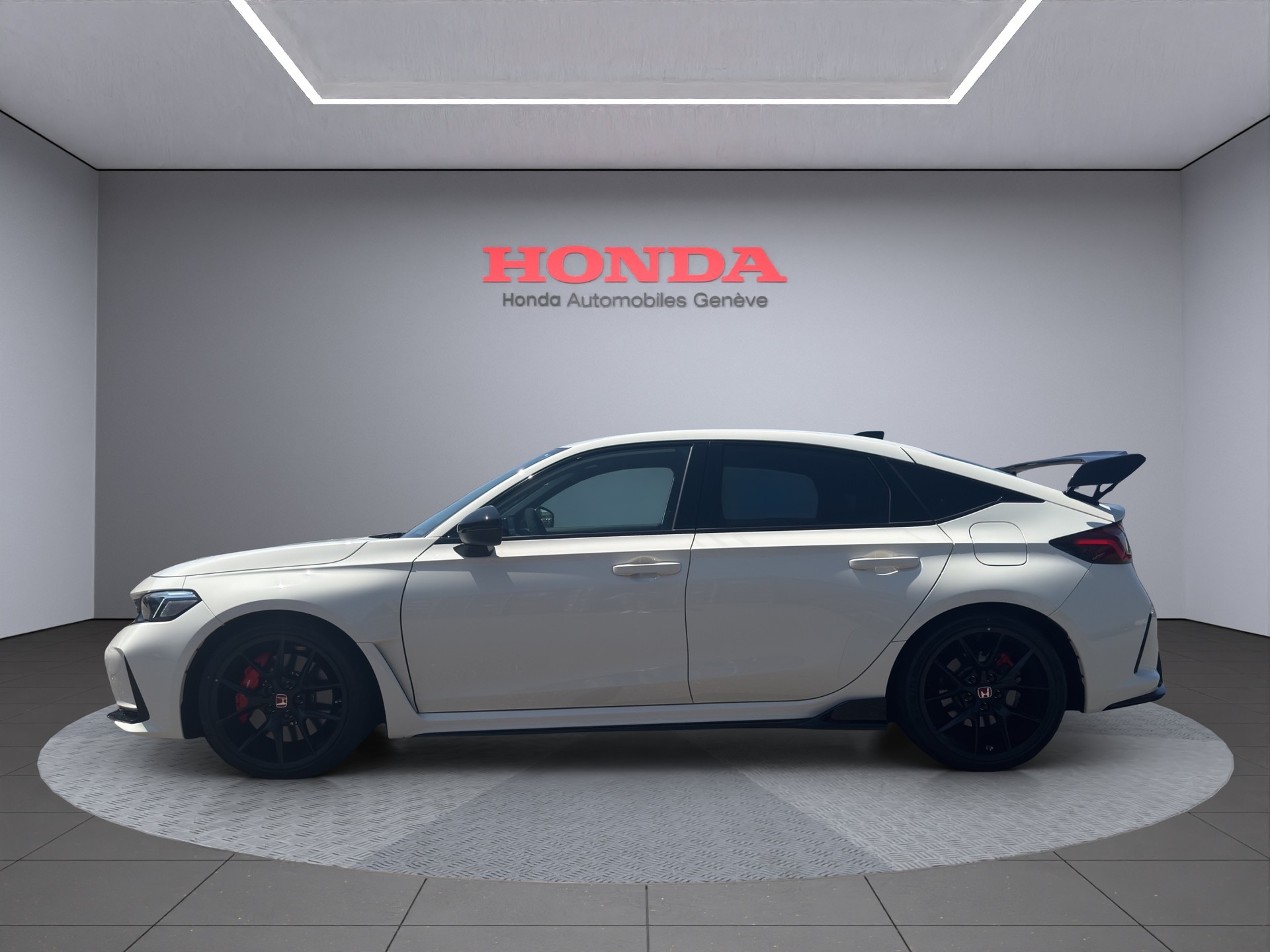 HONDA Civic 2.0 VTEC Type R | ETAT NEUF | 1ere main | Voiture Suisse | Leasing possible-image-4