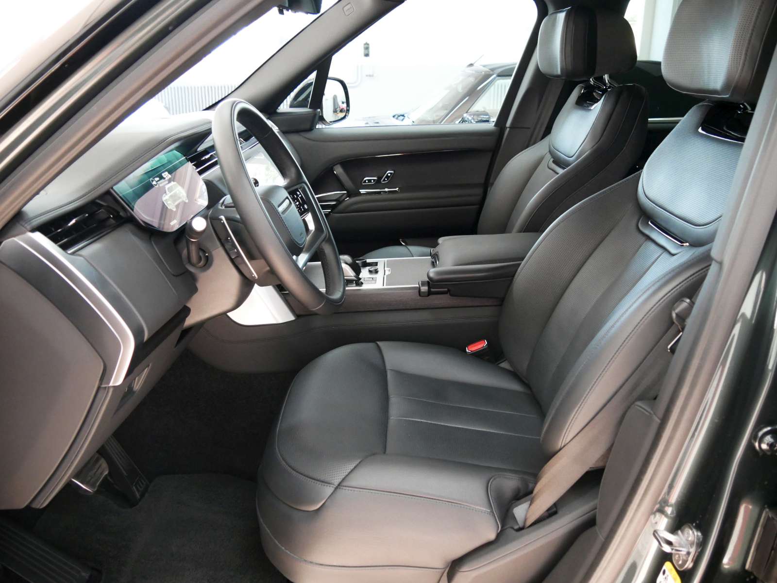 LAND ROVER Range Rover P510e Si6 PHEV SV Automatic-image-8