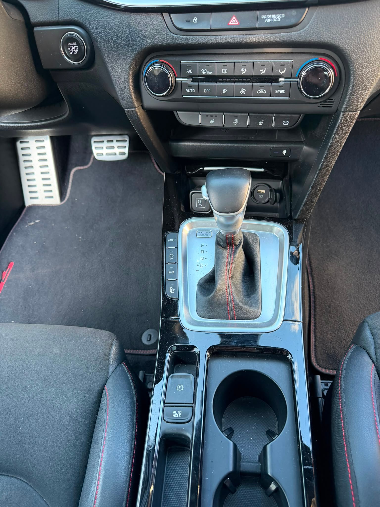KIA 1.6 T-GDi GT-image-4