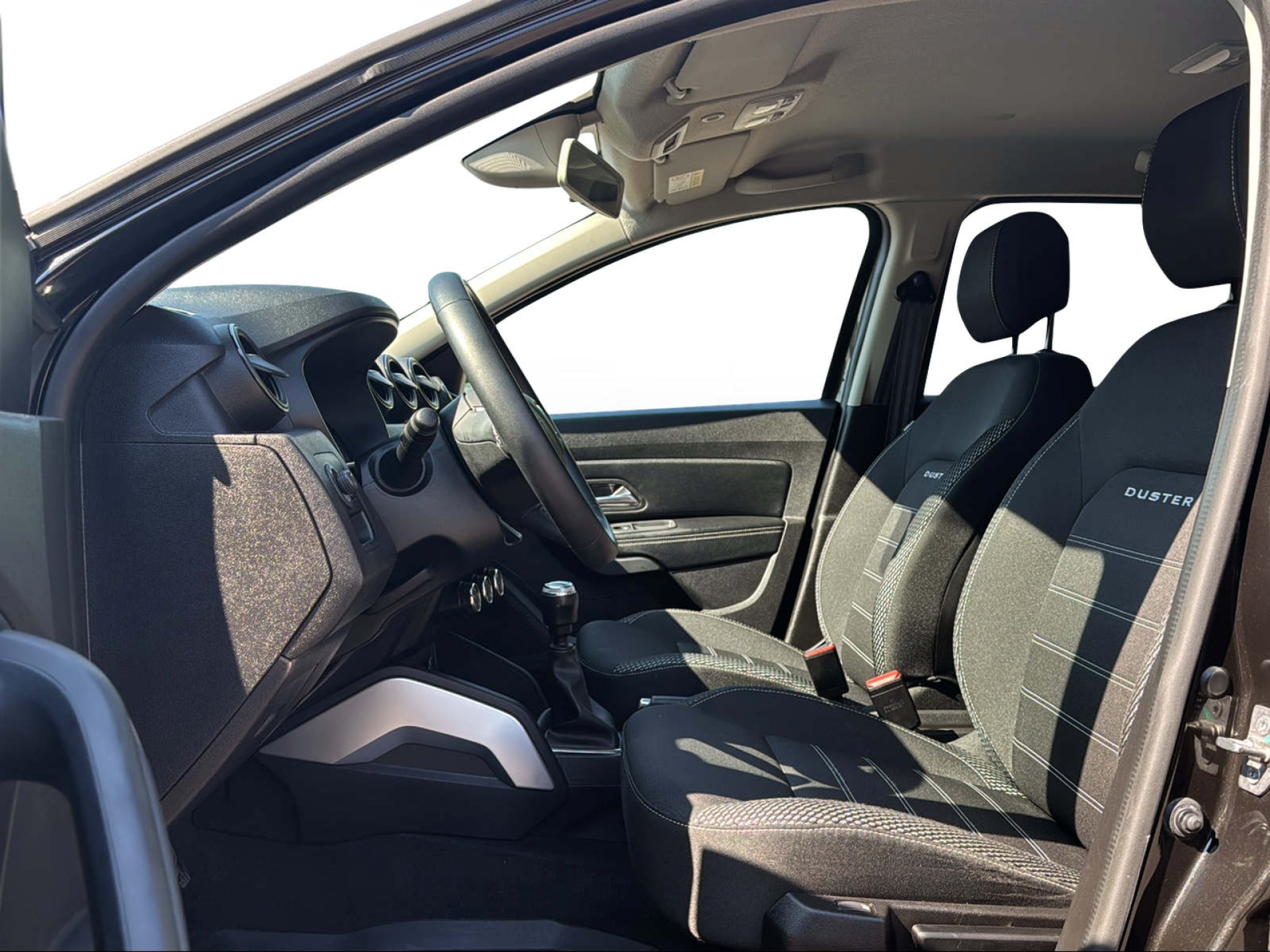 DACIA Duster 1.6 Prestige 4WD-image-10
