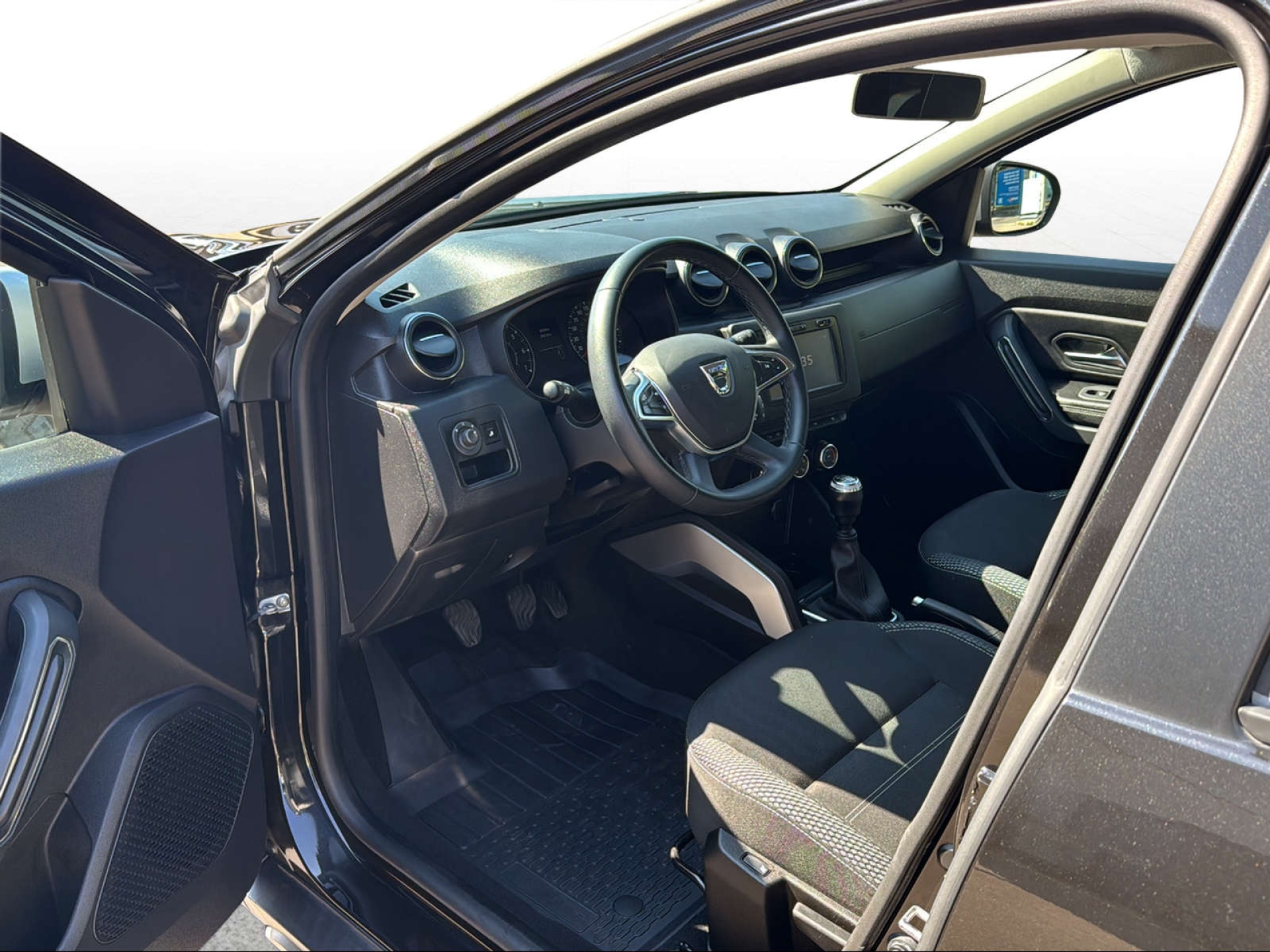 DACIA Duster 1.6 Prestige 4WD-image-9