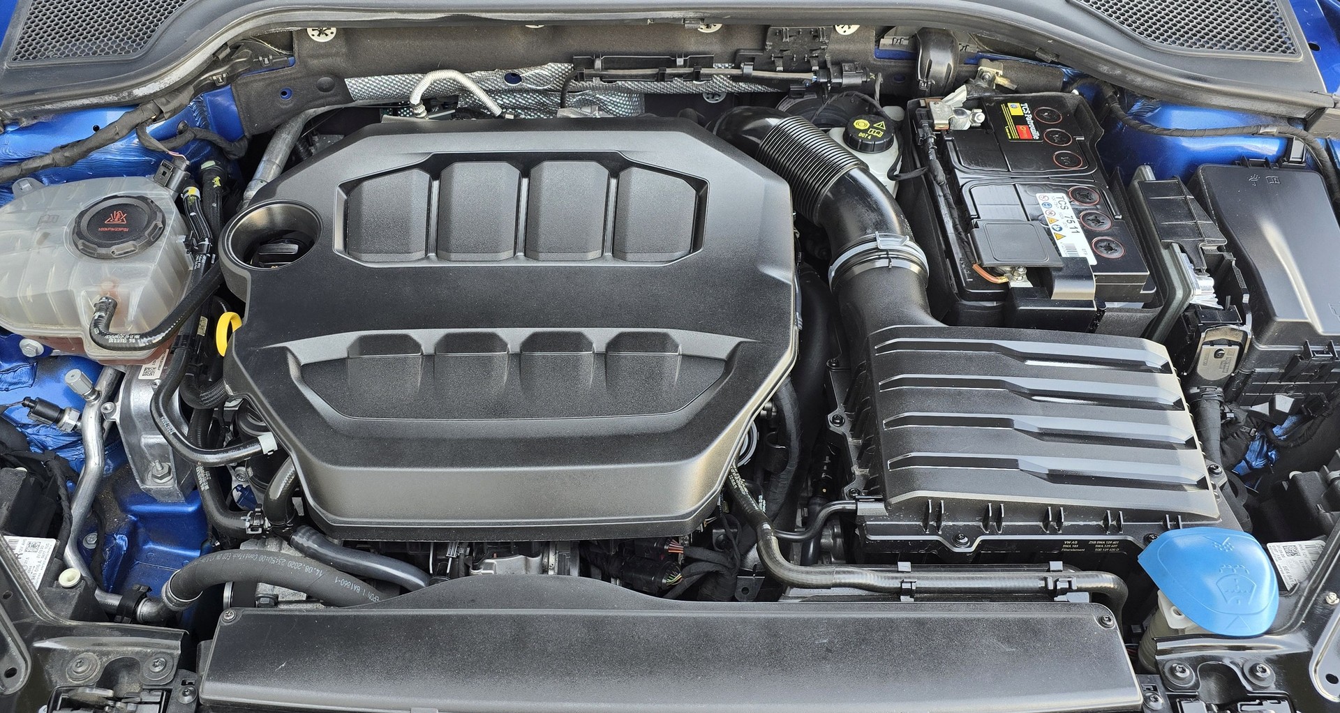 SKODA Octavia Combi 2.0 TSI DSG RS-image-9