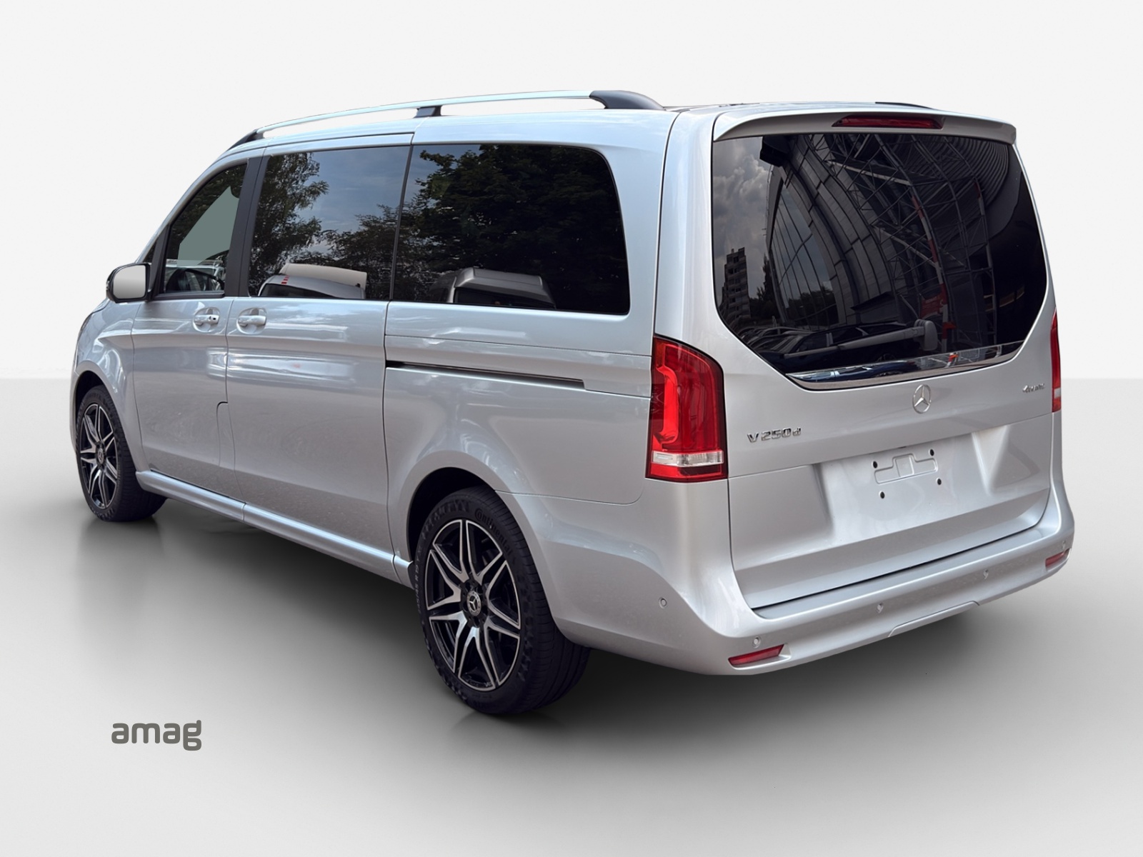 MERCEDES-BENZ V 250 d lang 4Matic 9G-Tronic-image-2