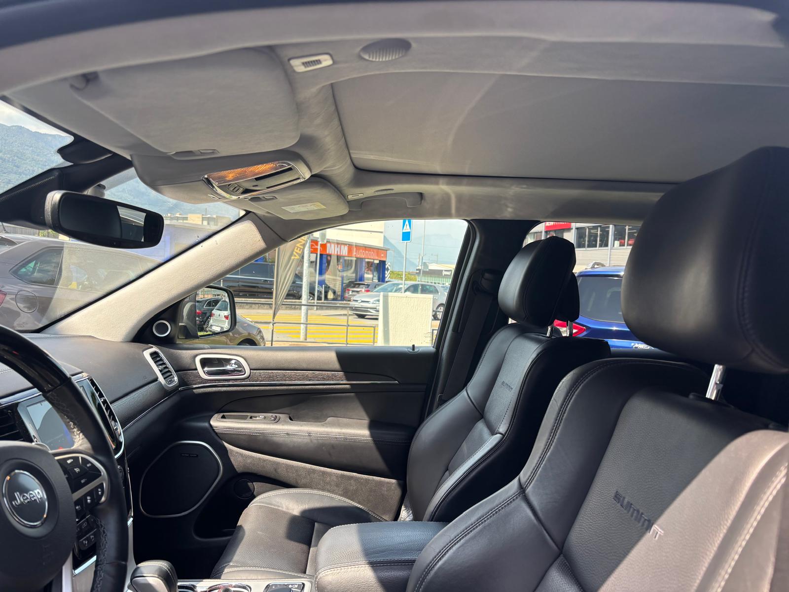 JEEP Grand Cherokee 3.0 CRD Summit Automatic-image-6