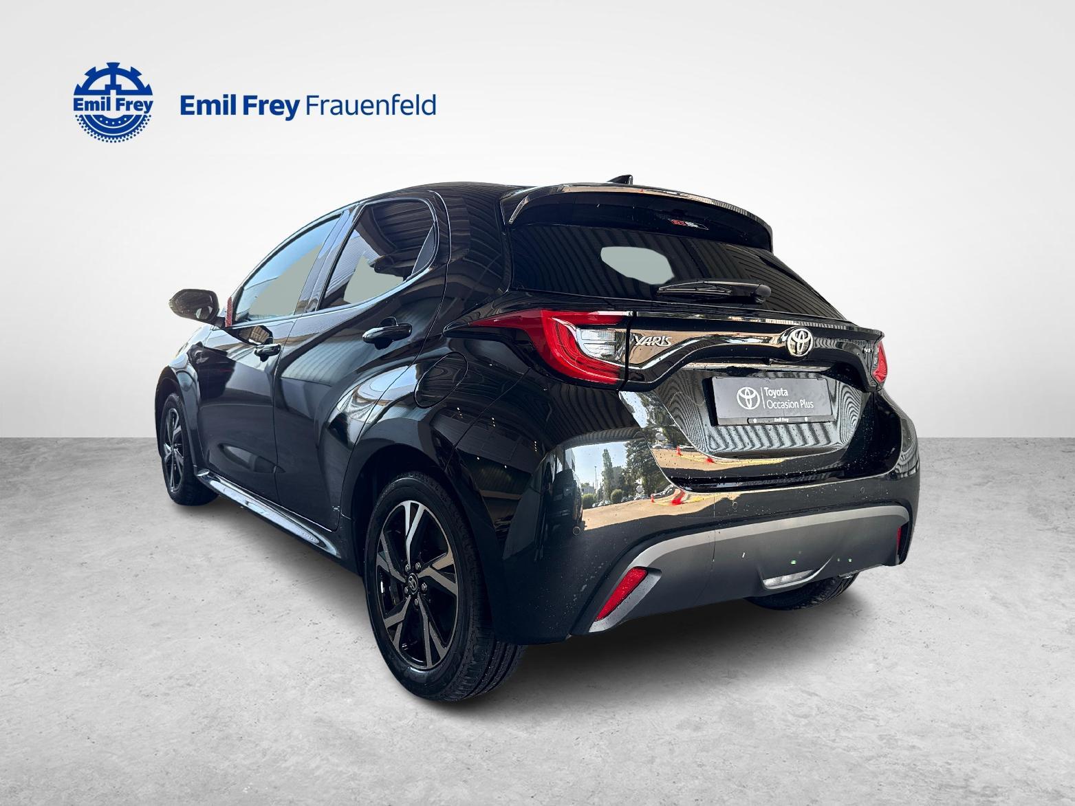 TOYOTA Yaris 1.5 VVT-i HSD Trend-image-2