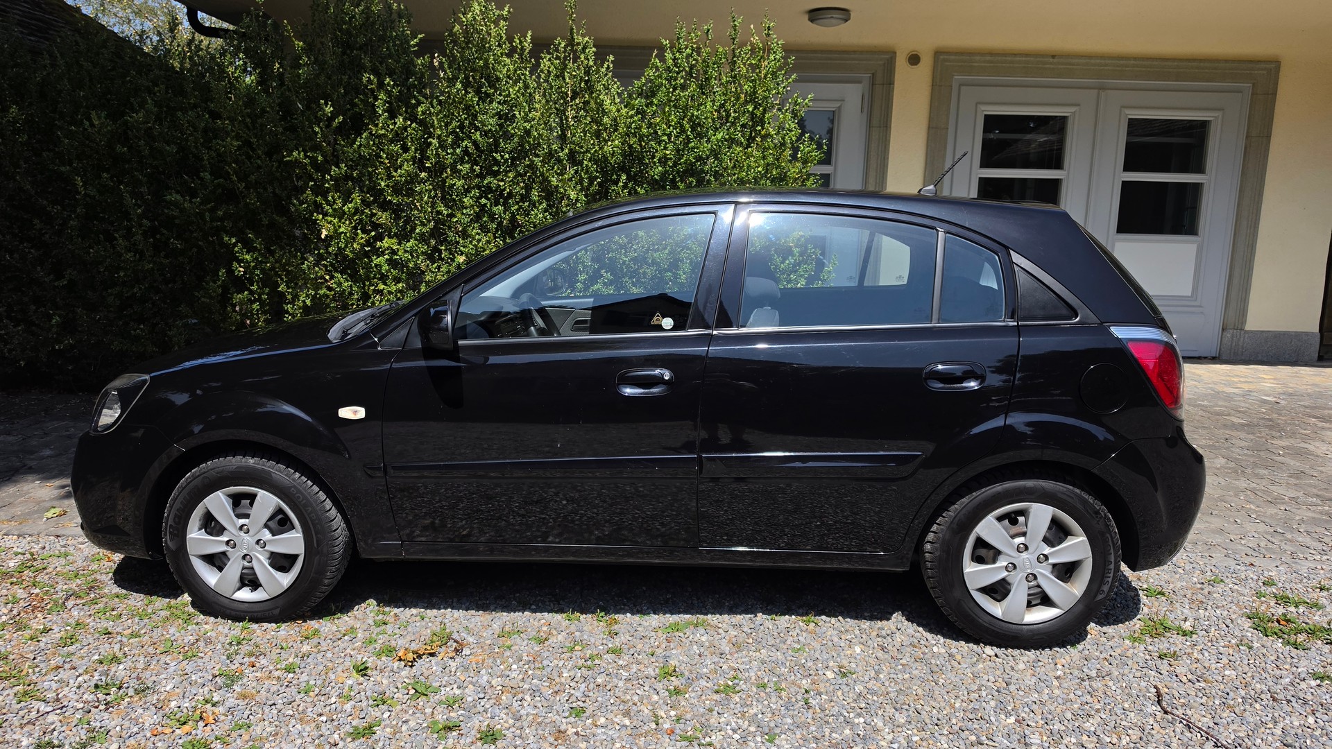 KIA 1.6 CVVT Trend-image-1