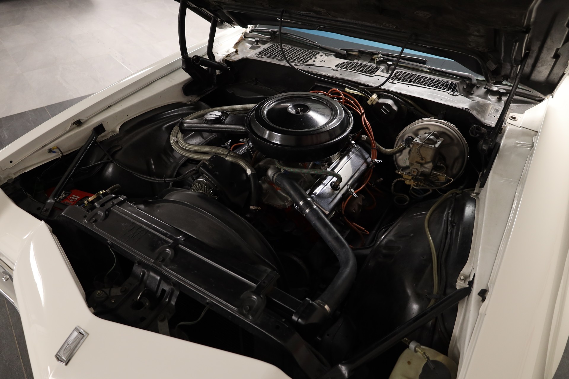 CHEVROLET SS 350-image-14