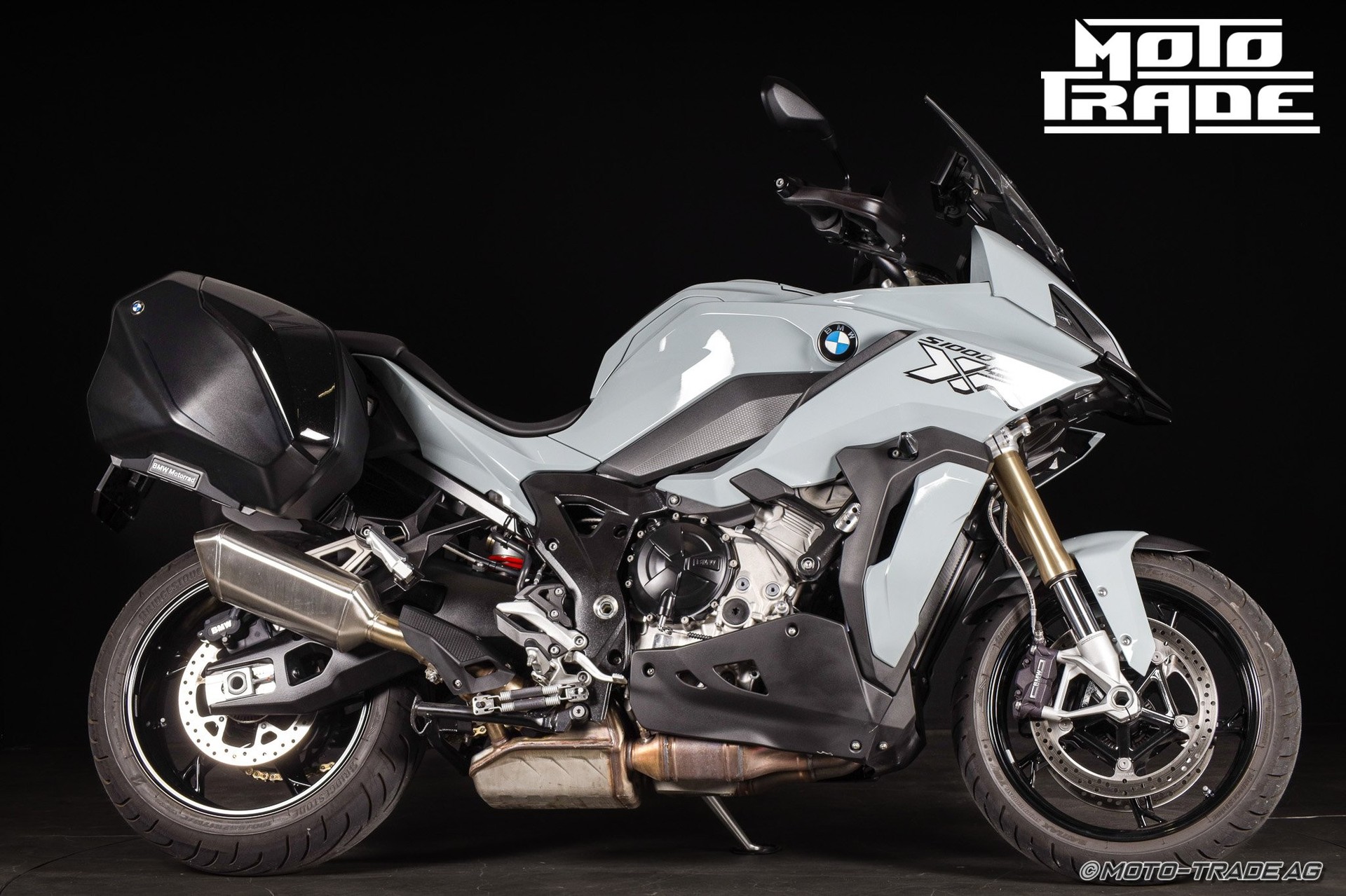 BMW S 1000 XR ABS-showroom-element-1