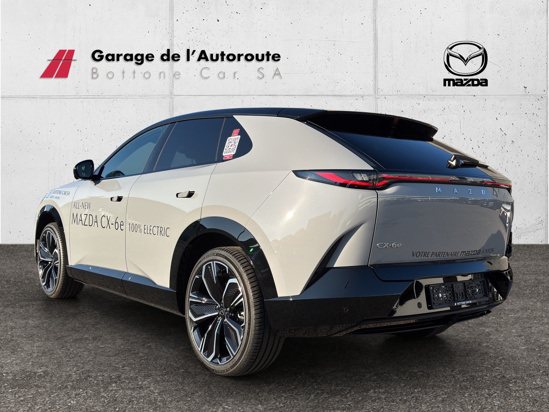 MAZDA CX-6e Takumi-image-2