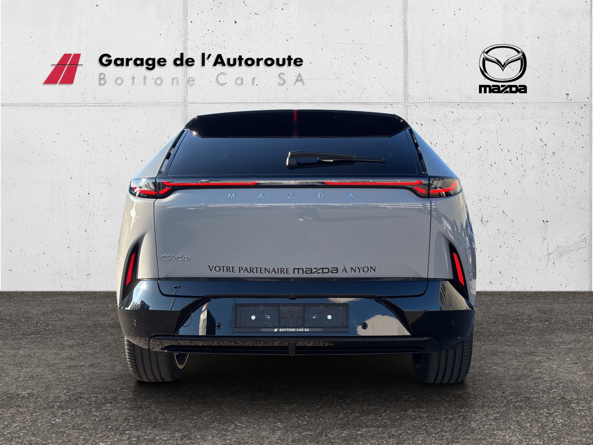 MAZDA CX-6e Takumi-image-3